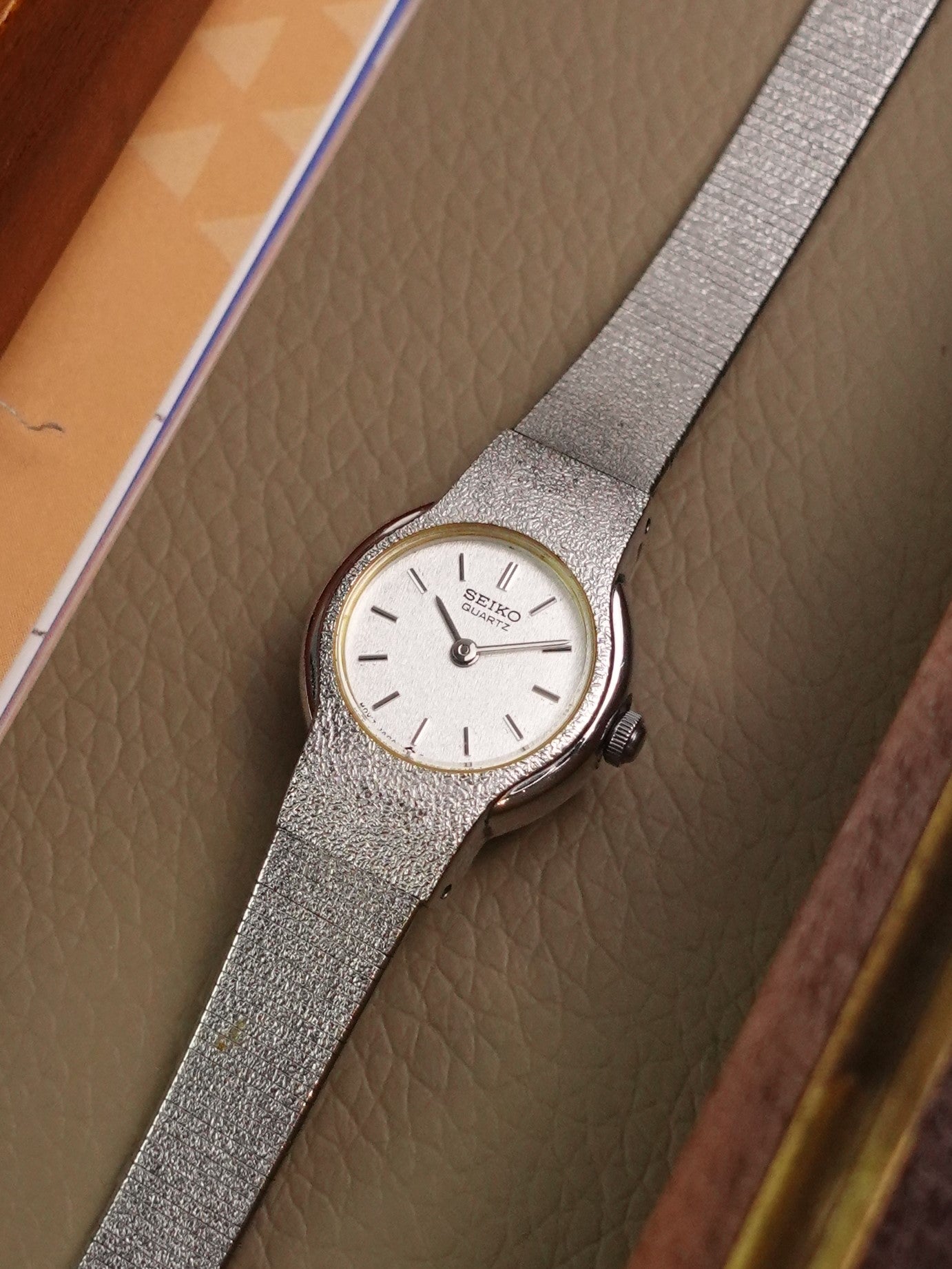 Ladies' Seiko Quartz Cut-to-size Bracelet