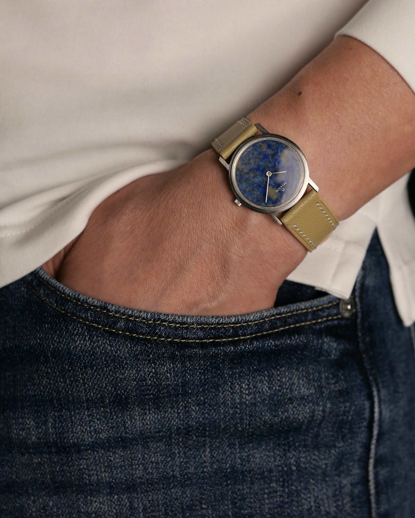 Milus Lapis Lazuli Stone Dial Steel J10.254-08