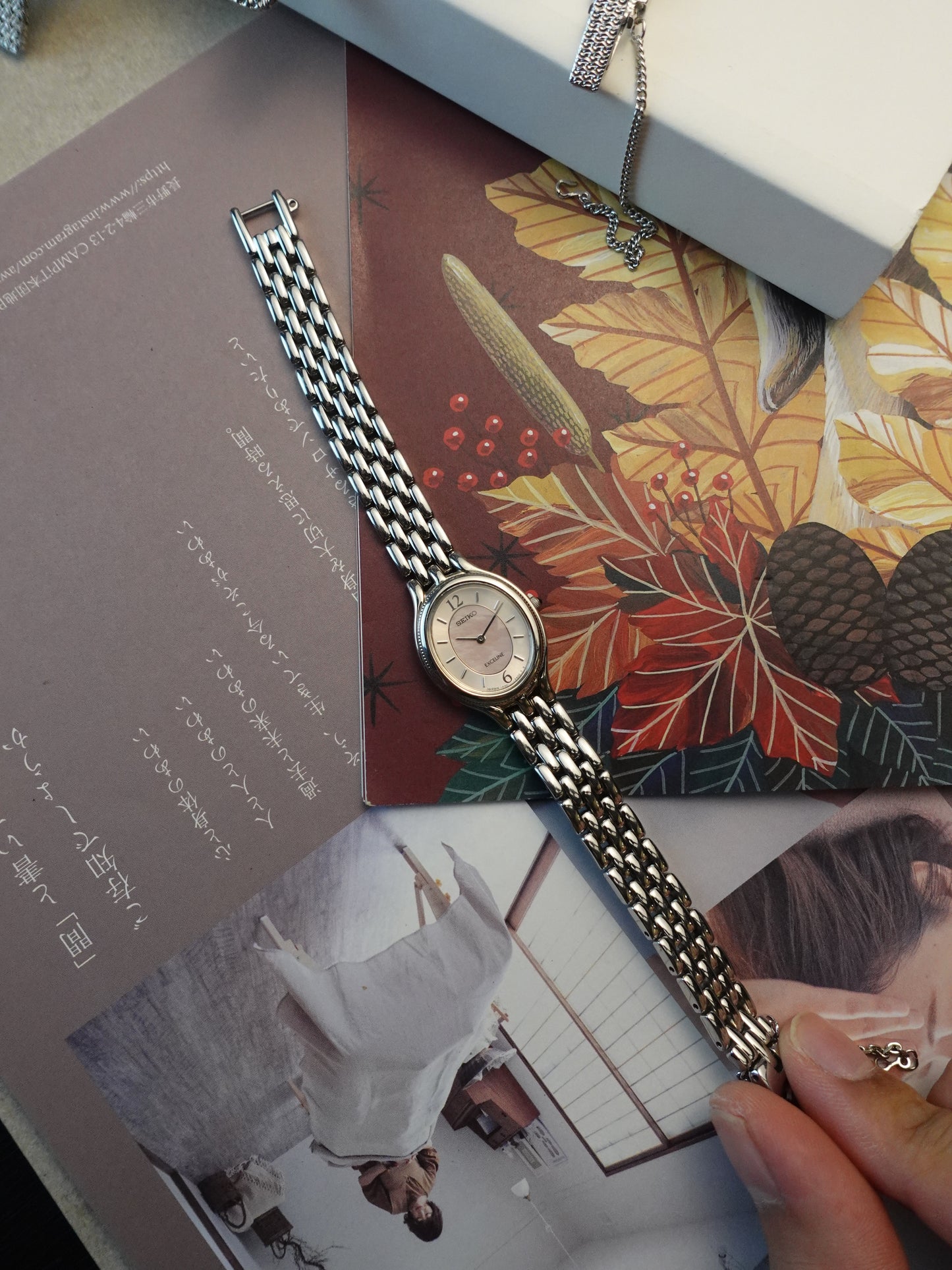 Seiko Exceline Bracelet with pink mother of pearl dial