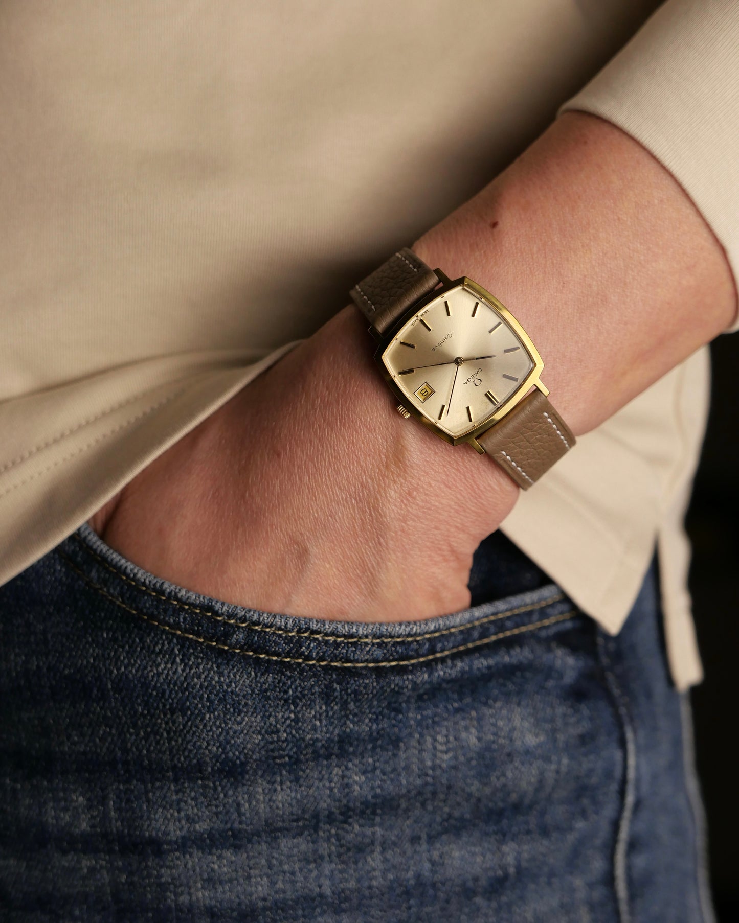 Omega Genève “Square TV” Champagne Dial w/ Box Ref. 132.764 (circa 1973)
