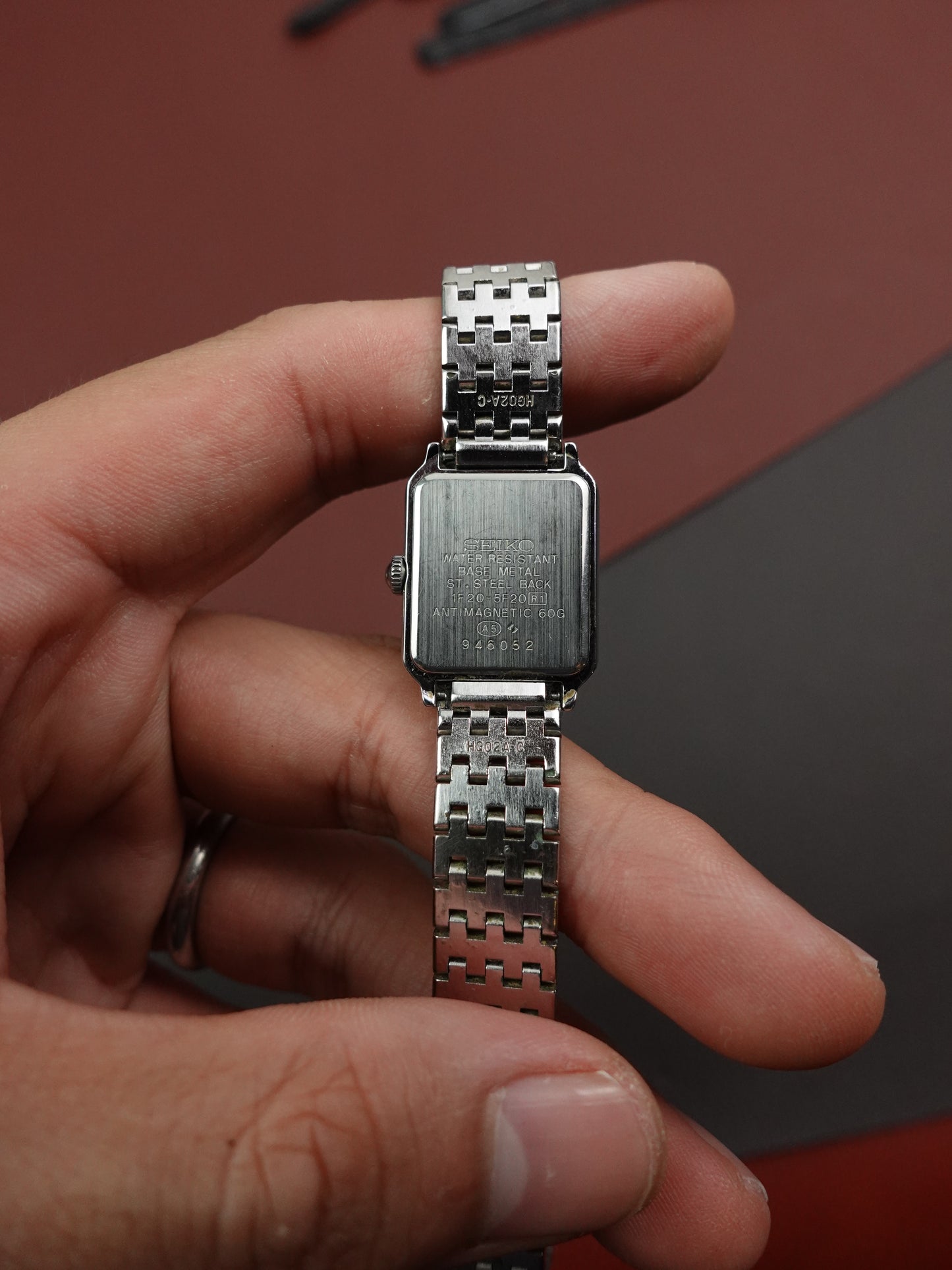 Ladies Seiko Creo 1F20-5F20 Circa. 1994