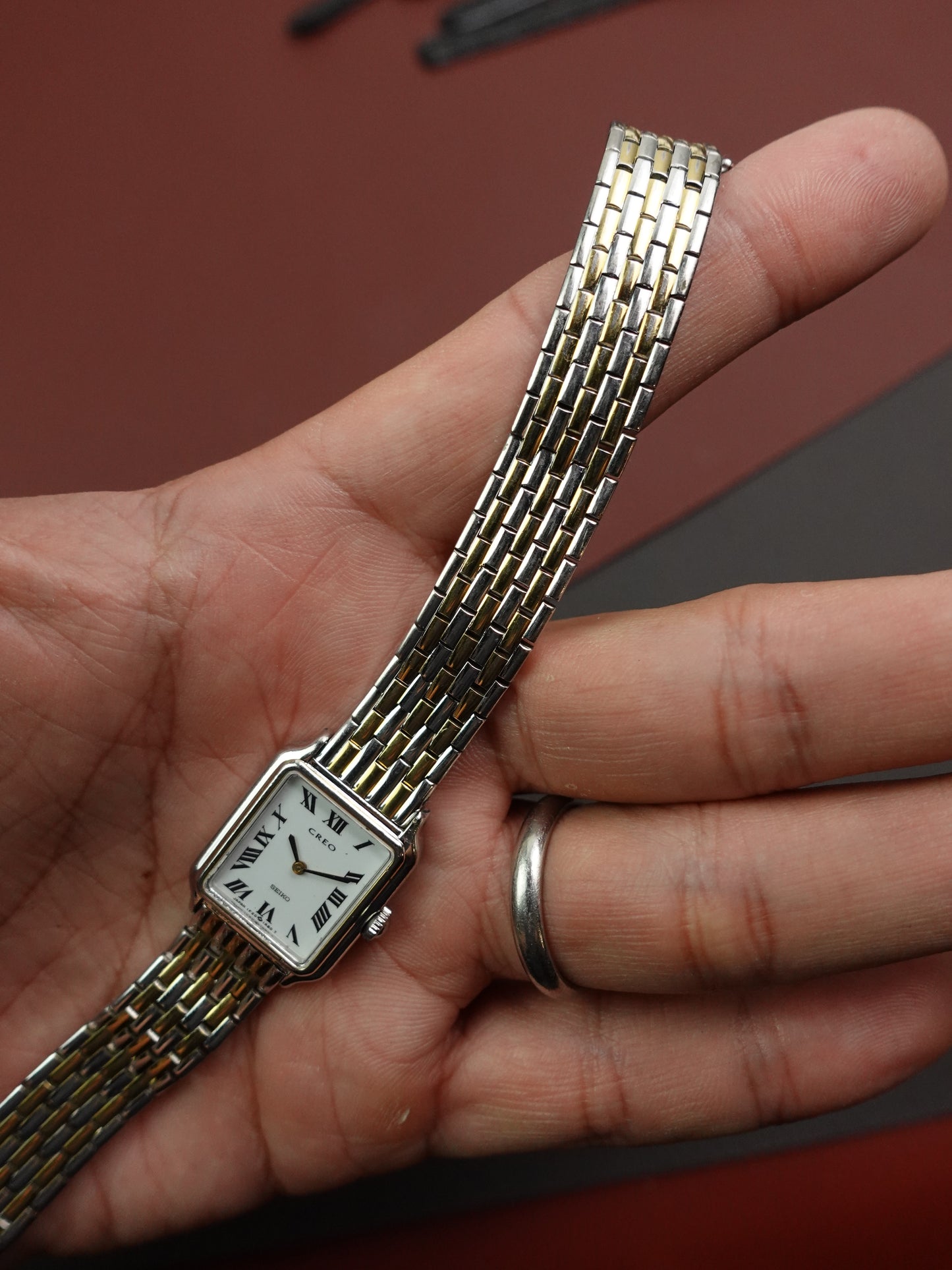 Ladies Seiko Creo 1F20-5F20 Circa. 1994