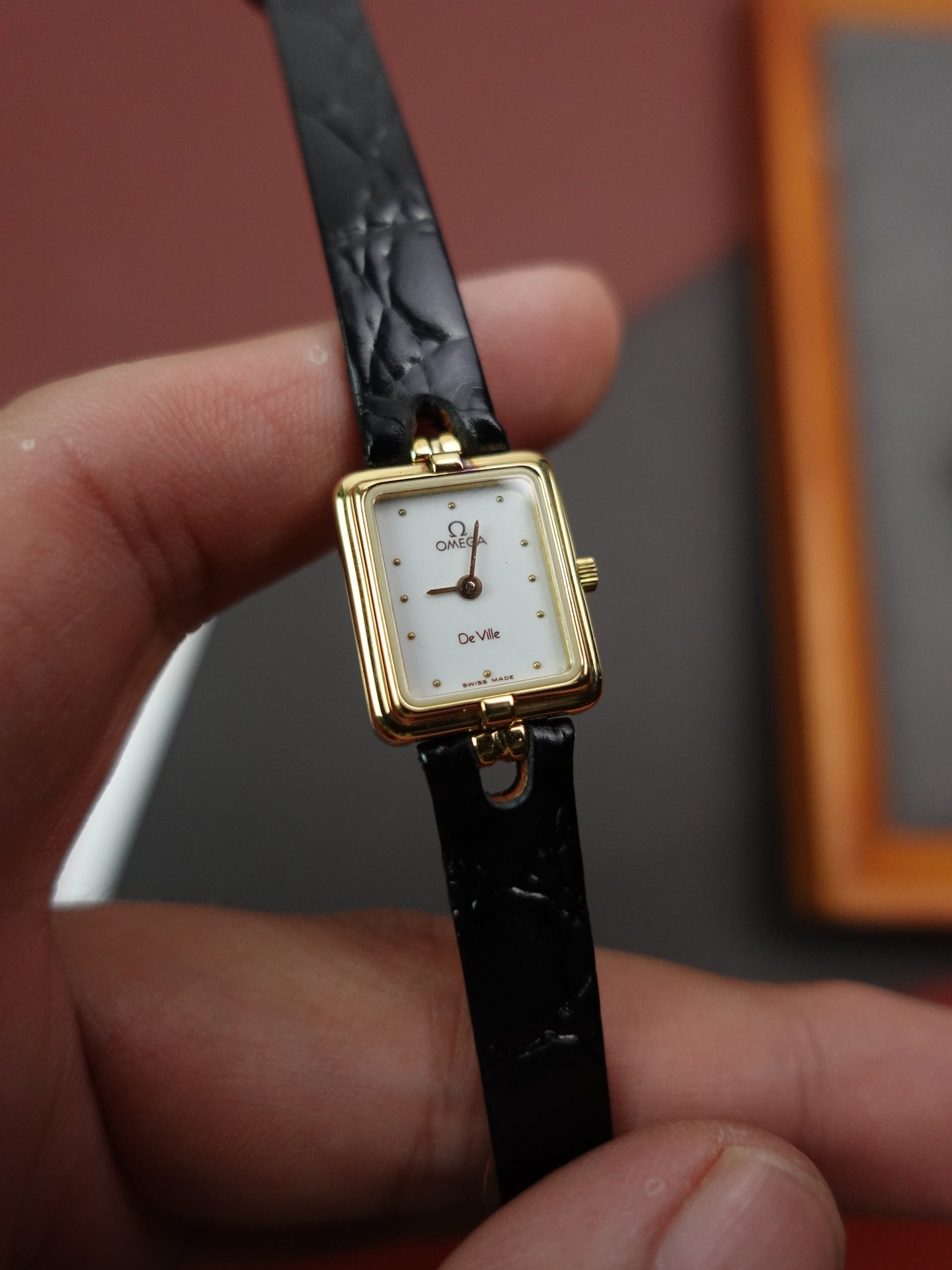 Ladies Omega De-ville Quartz Art-deco Rectangle Case Cal.