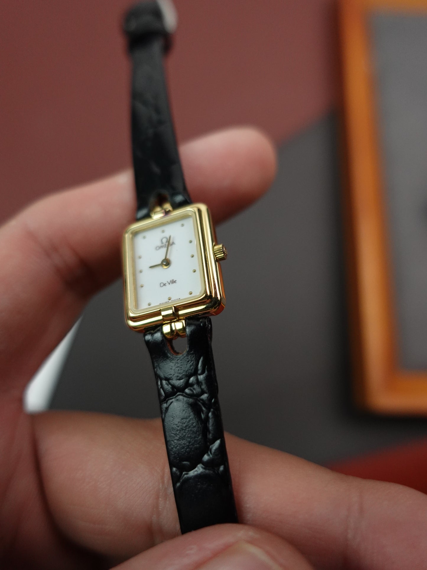 Ladies Omega De-ville Quartz Art-deco Rectangle Case Cal.