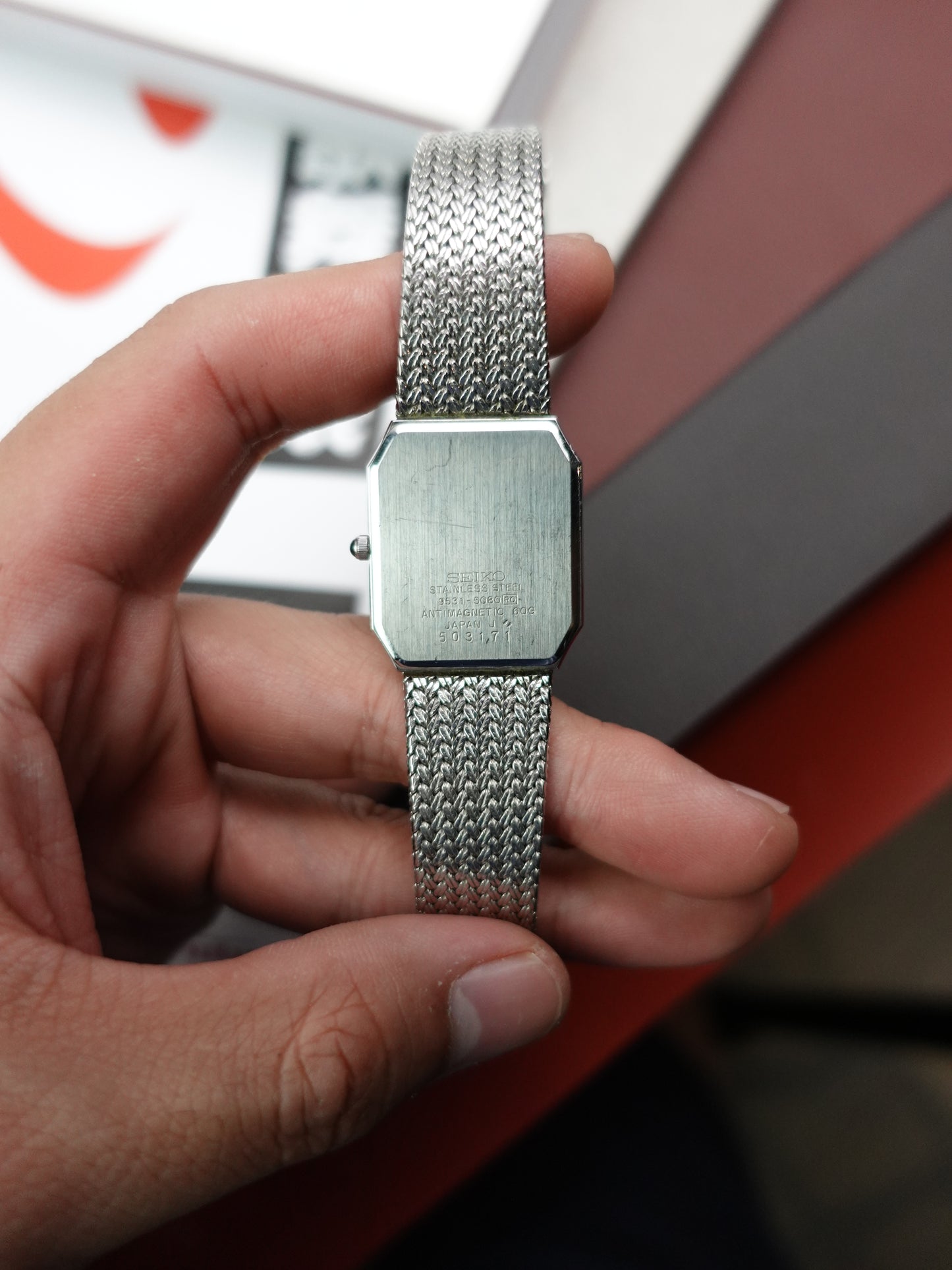 Rare Seiko Dolce Sunburst Blue integrated bracelet 9531-5080