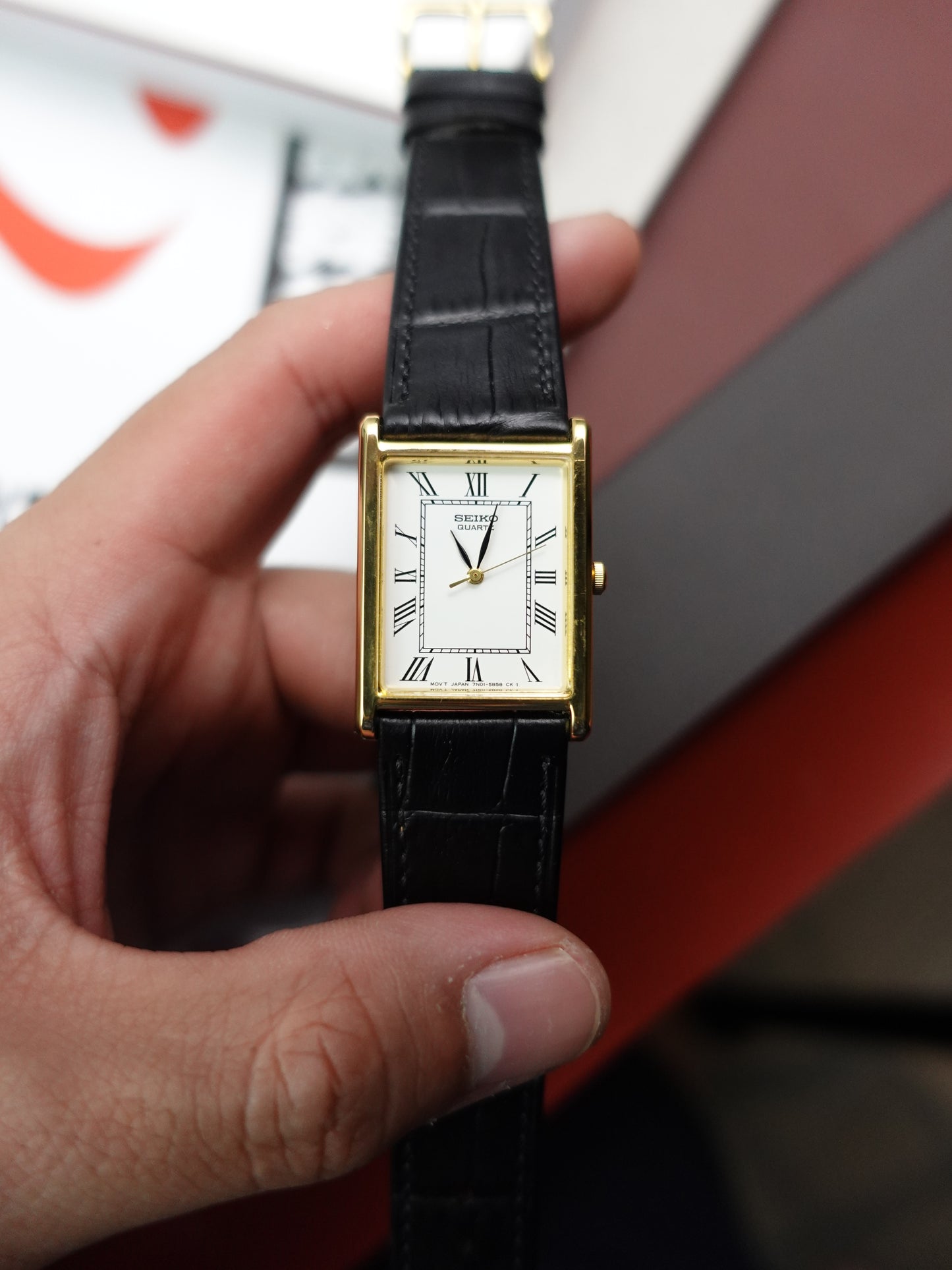 Seiko Classic Tank Men's 7N01-5B40 Circa. 1994