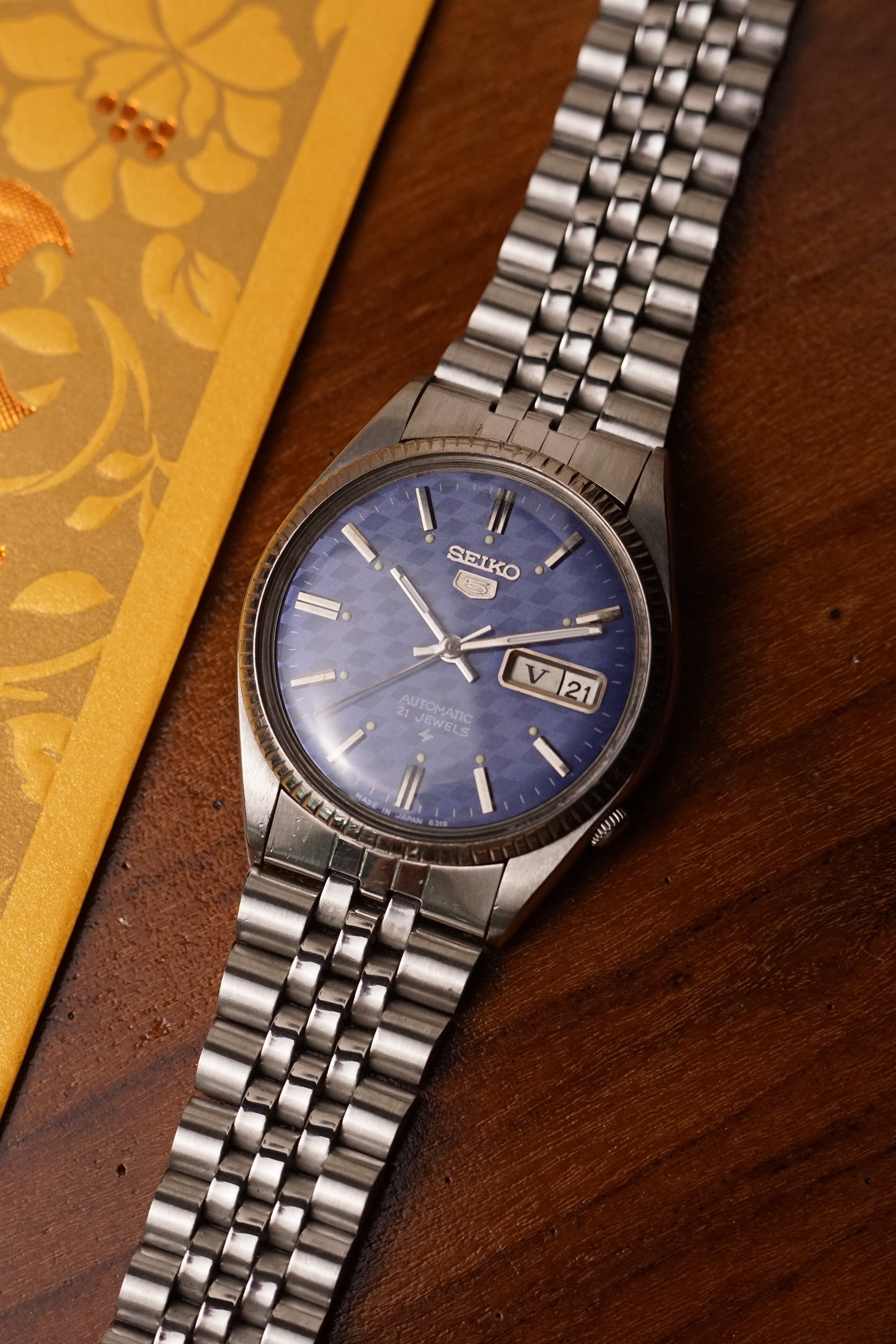 Seiko 5 Checkered Flag Dial Automatic 6319-8000 1977