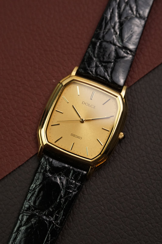 Seiko Dolce oblong tank 5E31-5B30 Circa. 1993 original strap and buckle