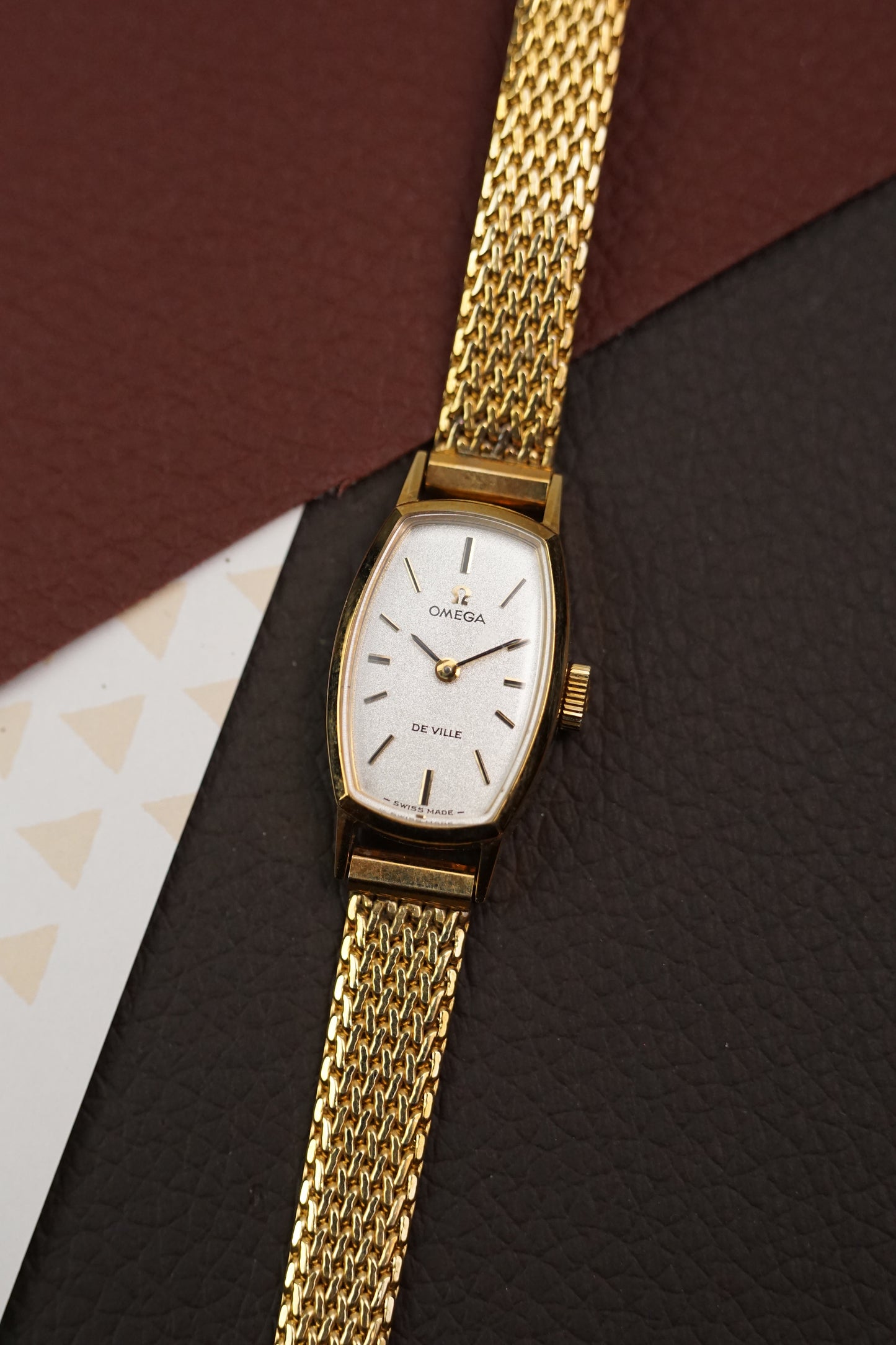 Ladies Omega Mini "tonneau" Manual winding with original box