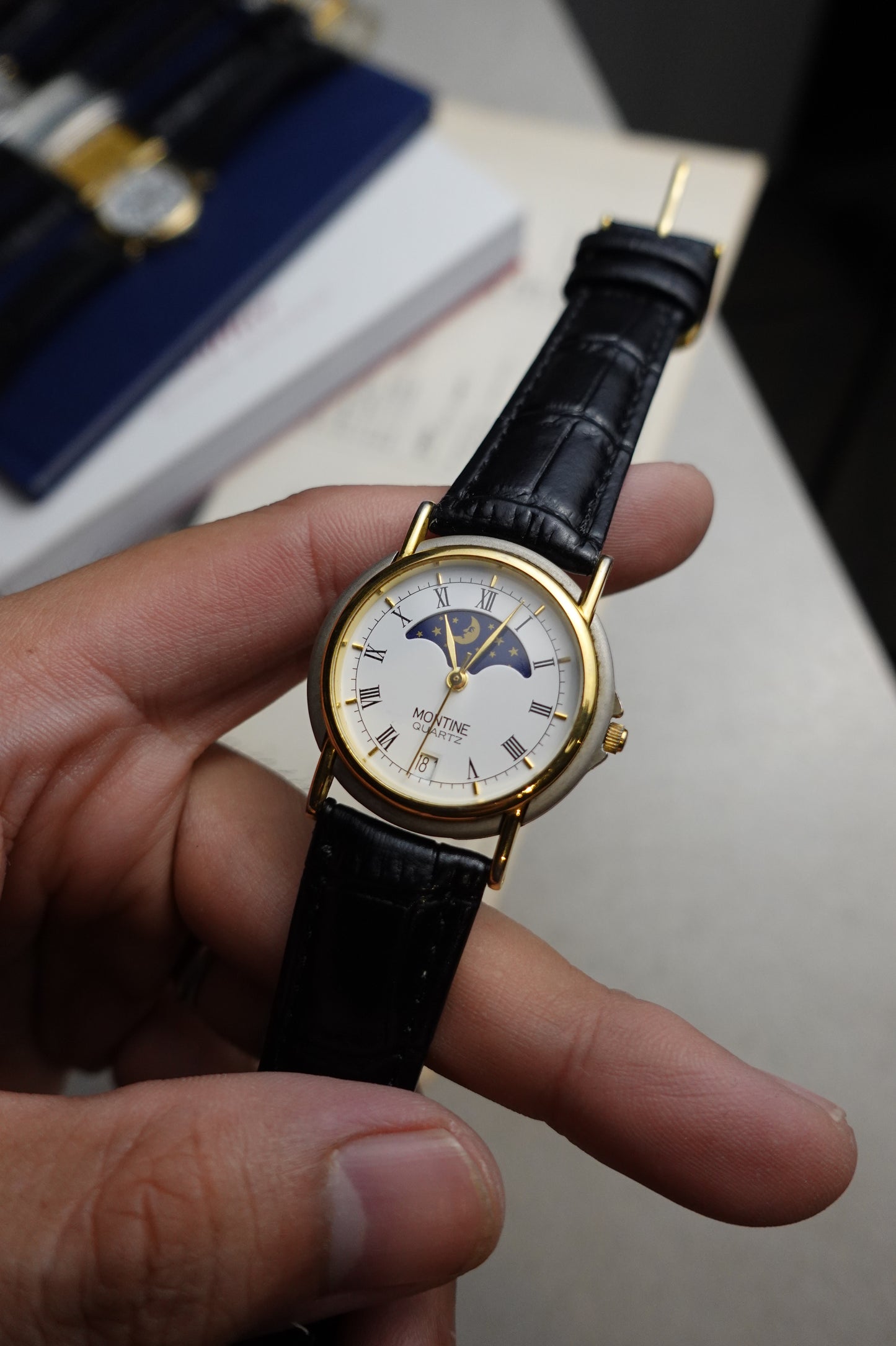 Montine Moonphase Quartz Japan made #693