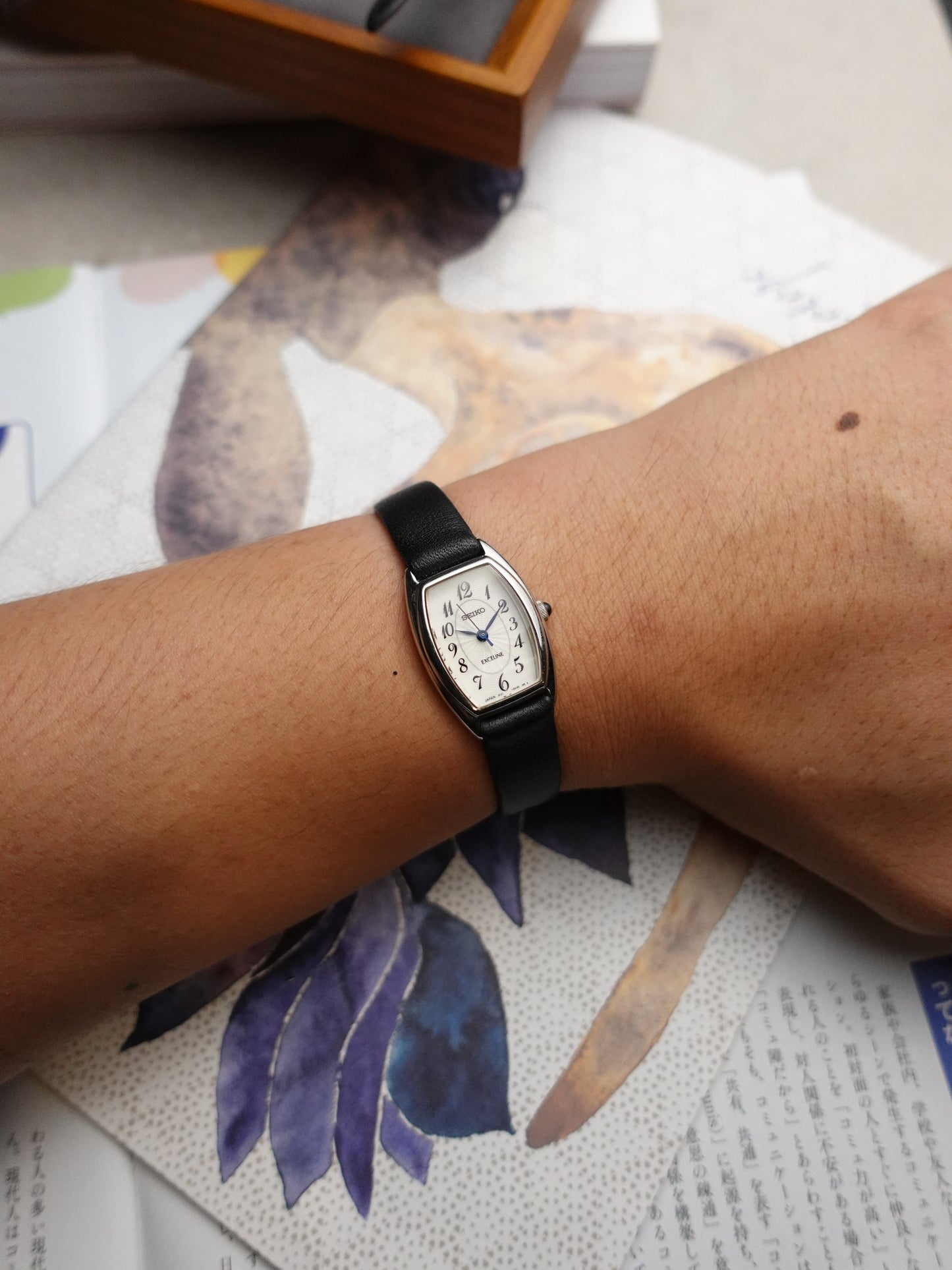 Seiko Exceline Guilloche Dial with arabic numeral