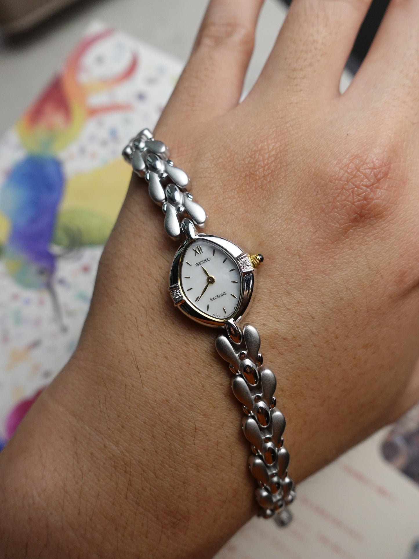 Seiko Exceline with Mother of Pearl Dial with 2 case diamonds #530