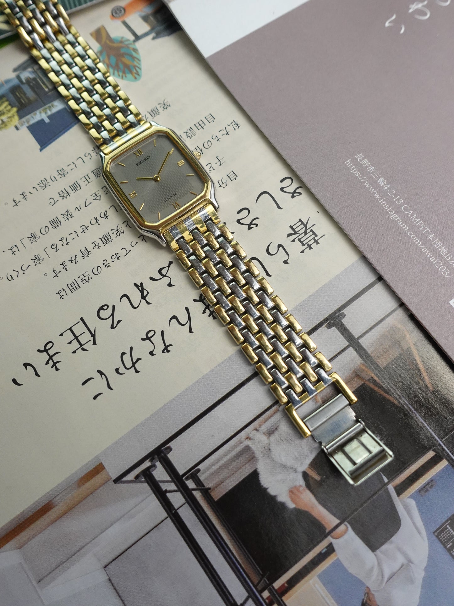 Seiko Dolce 2-tone bracelet with anti-magnetic case