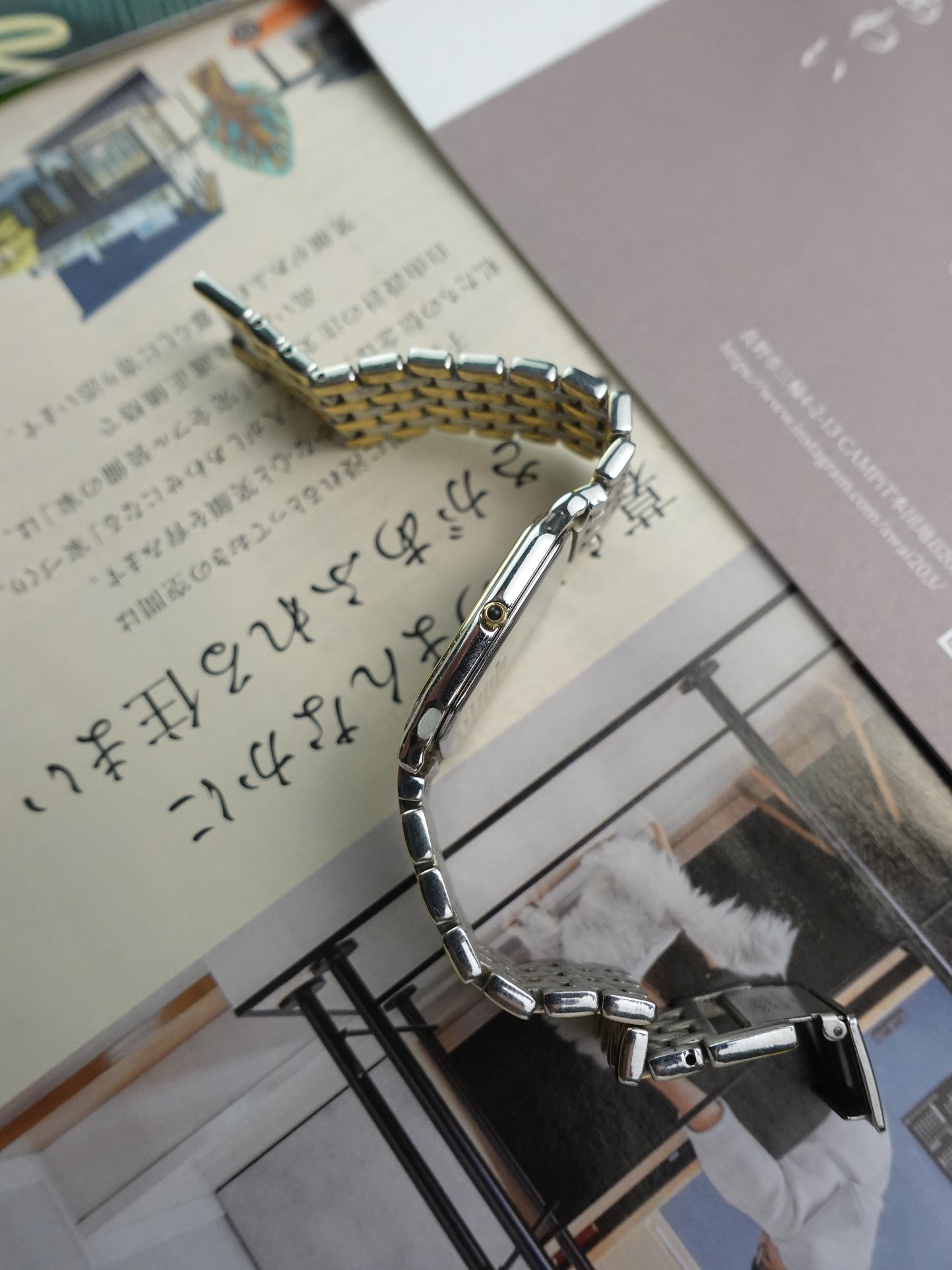 Seiko Dolce 2-tone bracelet with anti-magnetic case