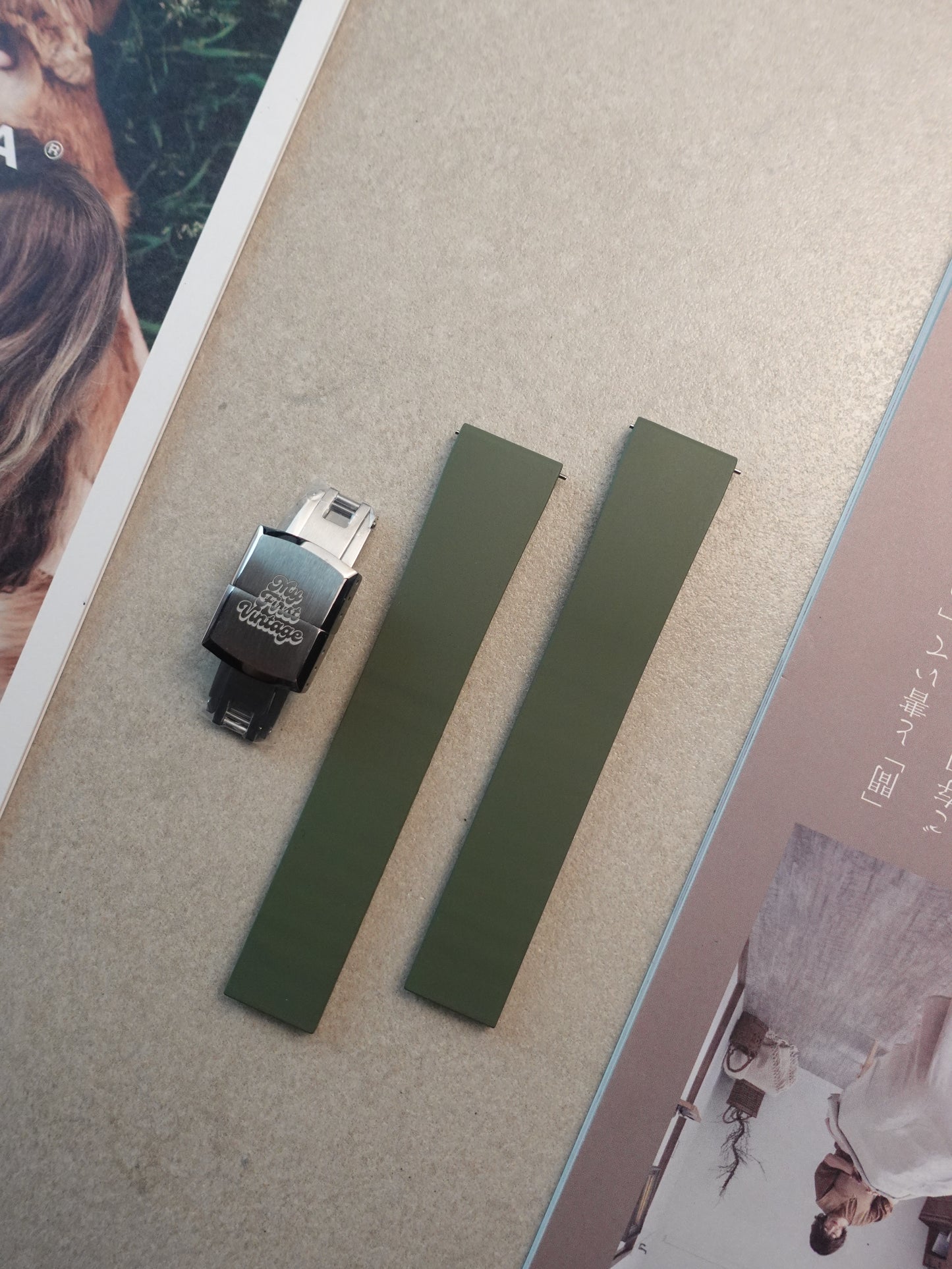 Cut to Size Flouro Rubber Watch Strap AKA Potong to Size lah!