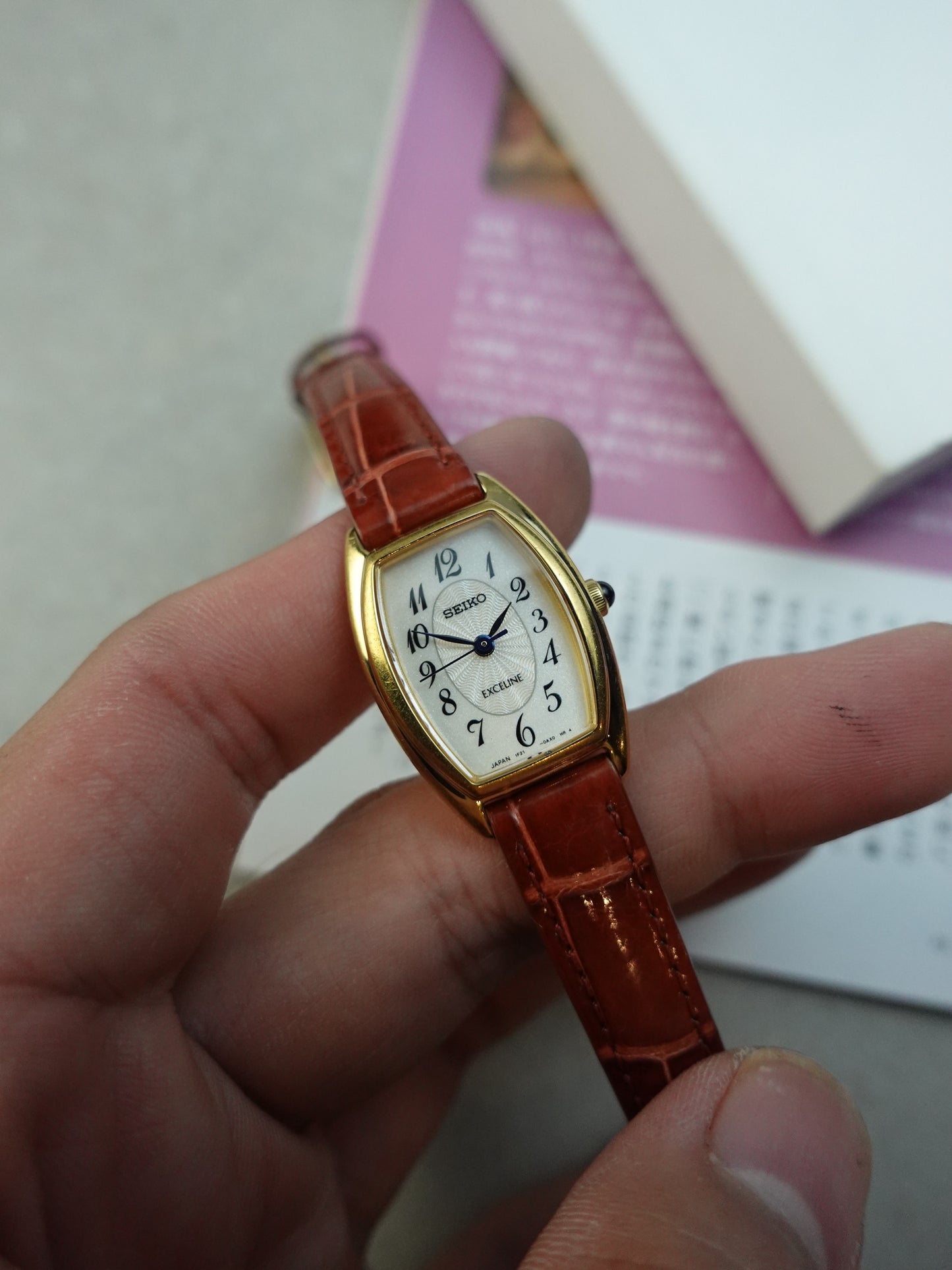 Ladies Seiko Exceline Guilloche Dial with arabic numeral