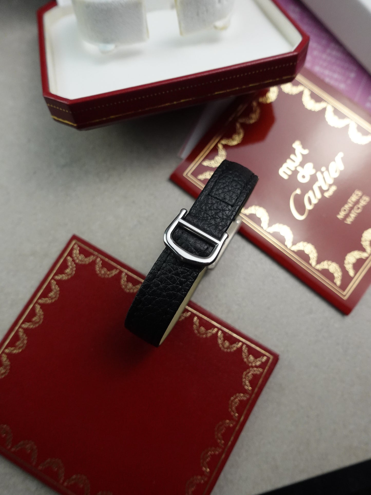 Must de Cartier Tank in silver SM Quartz