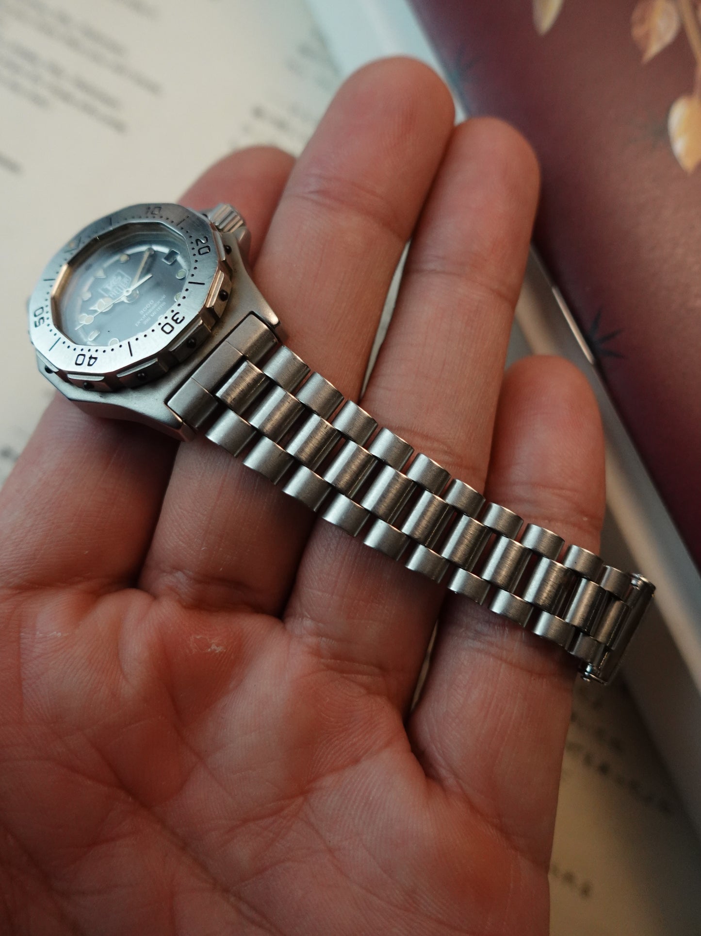 Ladies Tag Heuer Professional 3000 Quartz