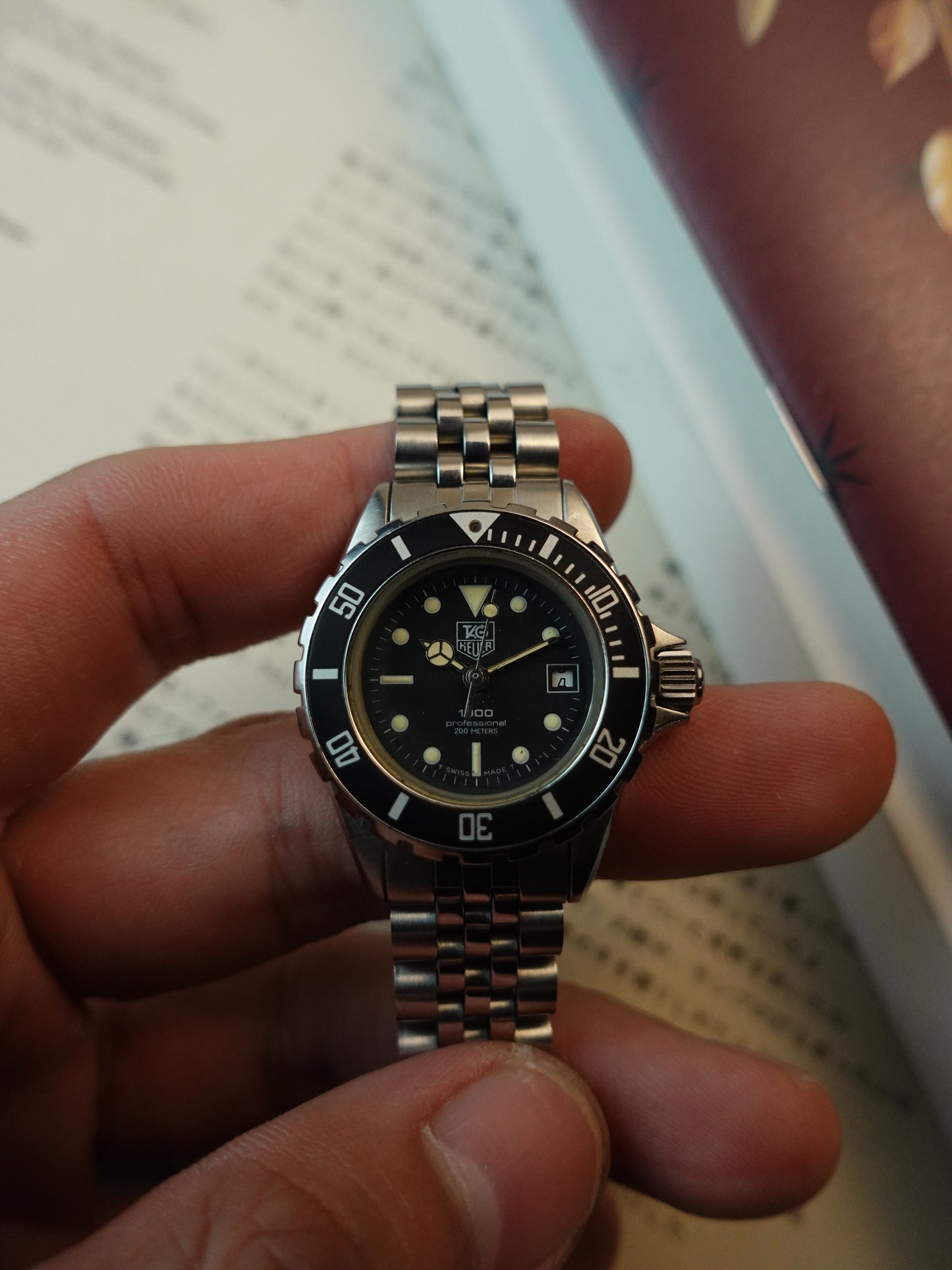 Ladies Tag Heuer 1000 Professional Quartz