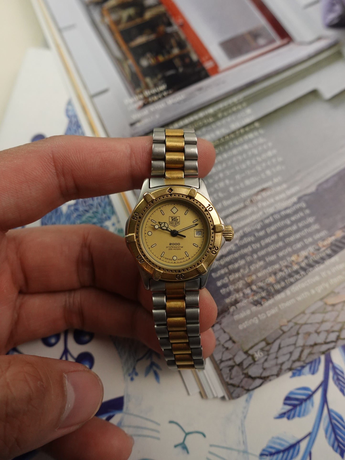 Ladies Tag Heuer professional 2000 28mm Dive Watch (Full set)