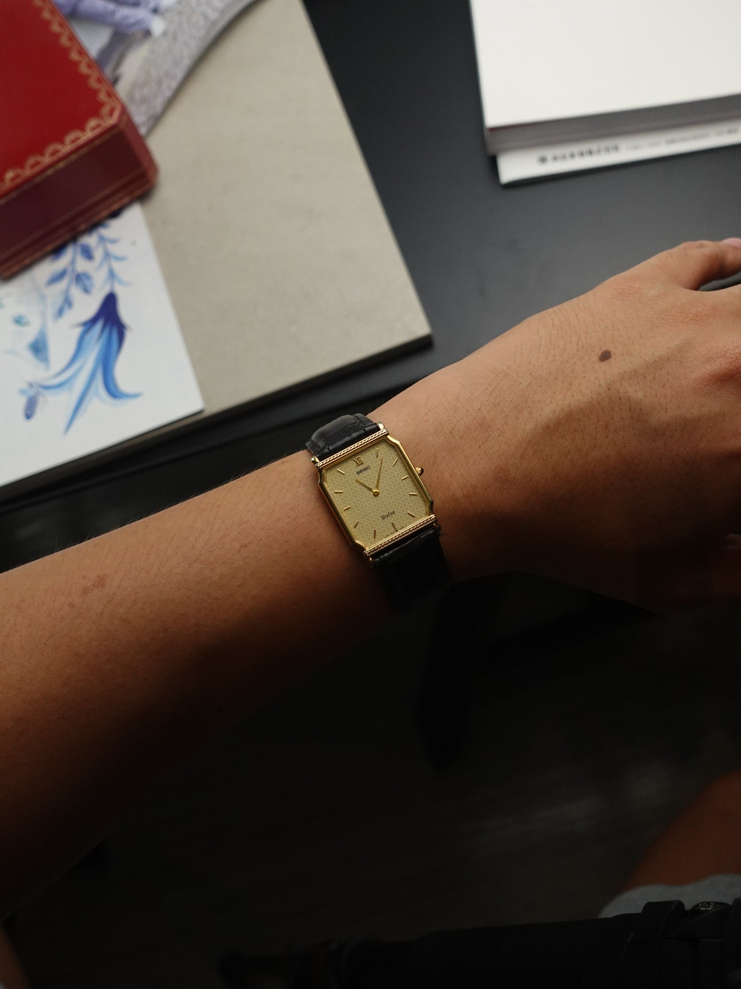 Seiko Dolce 9530-5040 art deco case