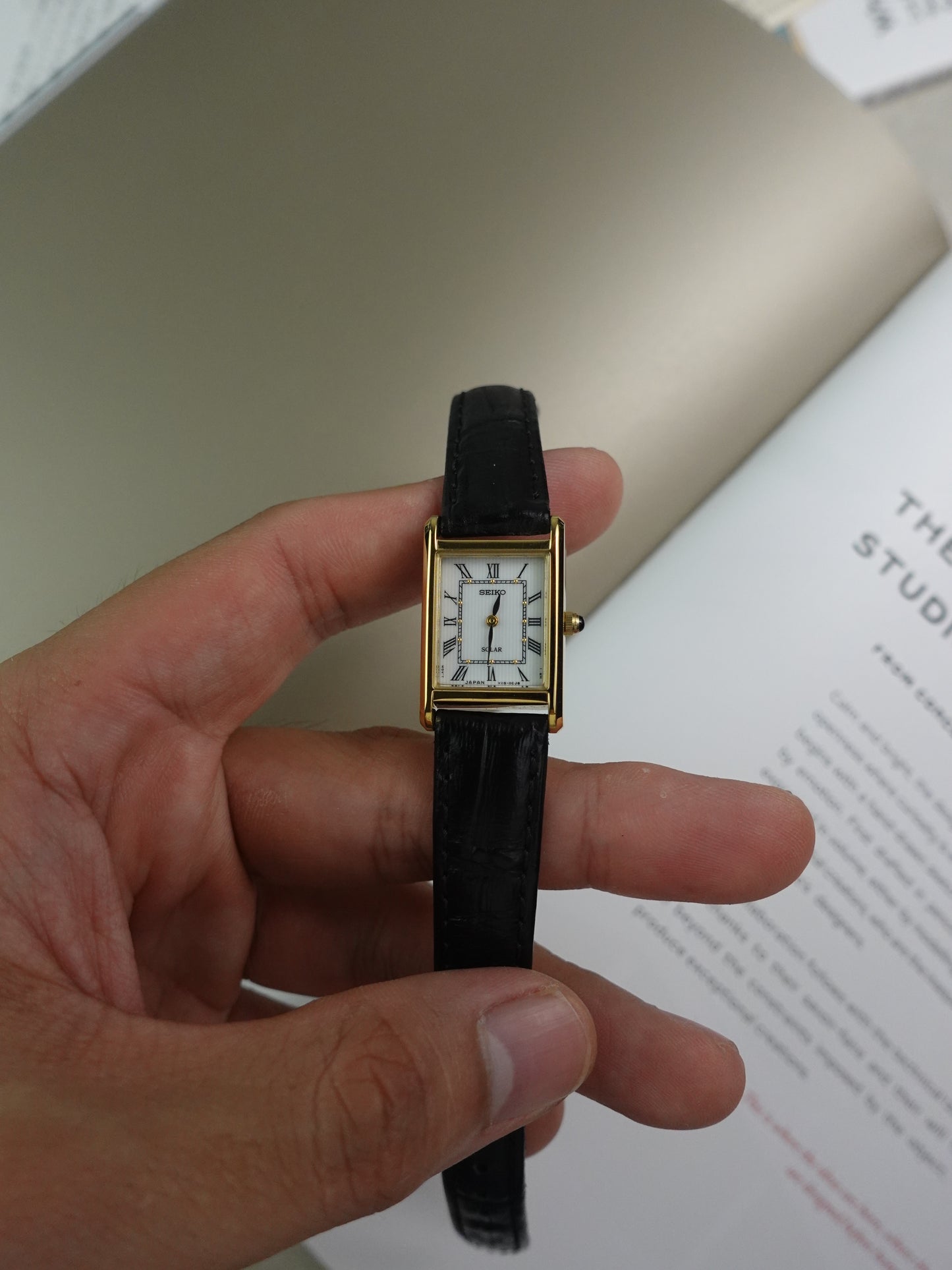Ladies Seiko Tank Solar SWR054