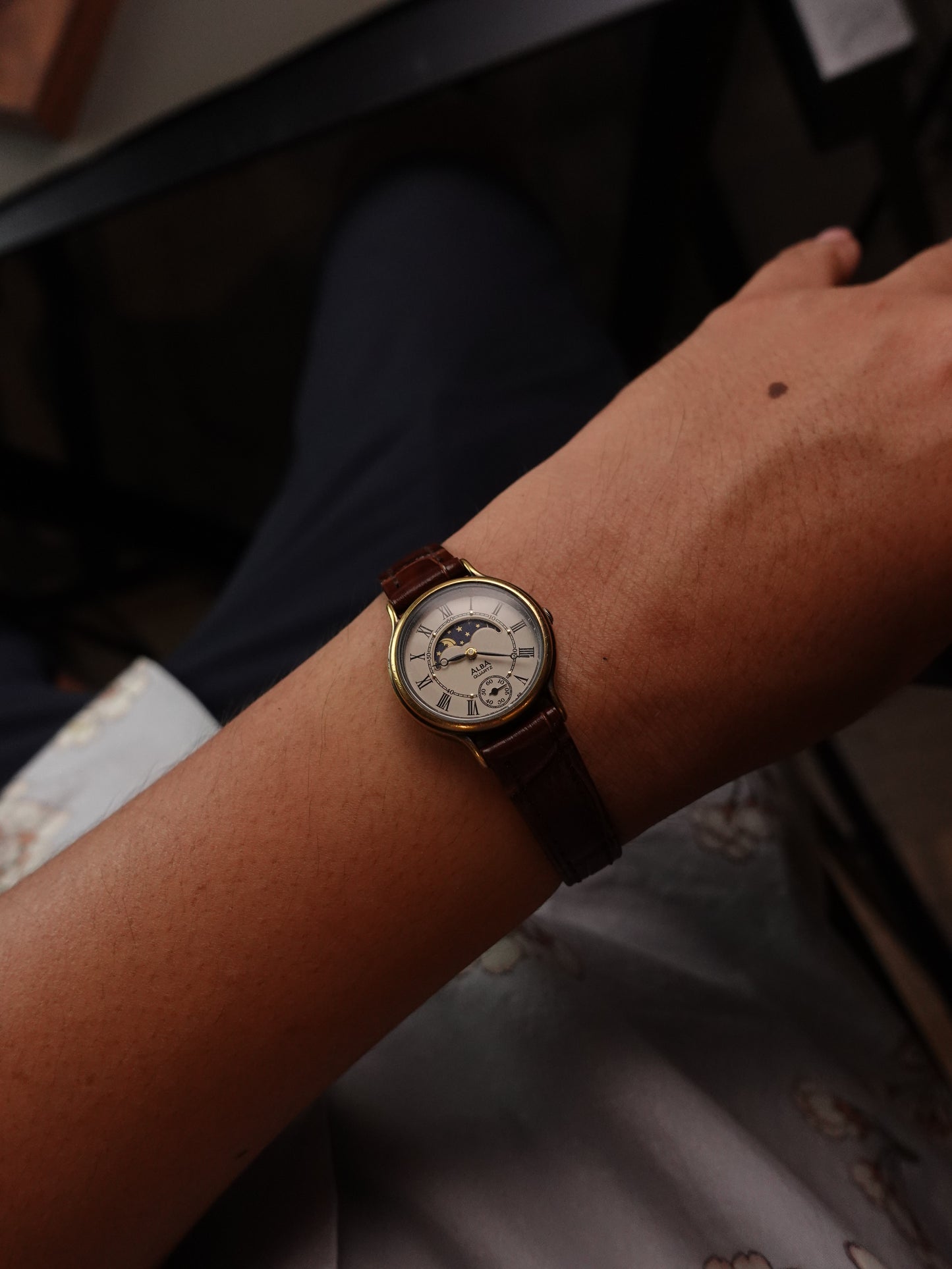 Seiko Alba Mini Moonphase Ladies V806-0060