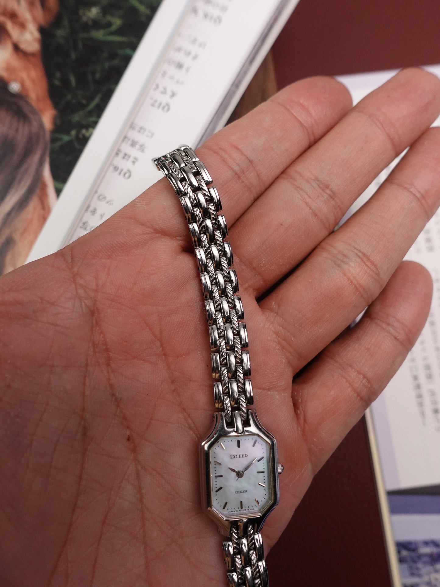 Ladies Citizen Exceed octo mother of pearl dial quartz