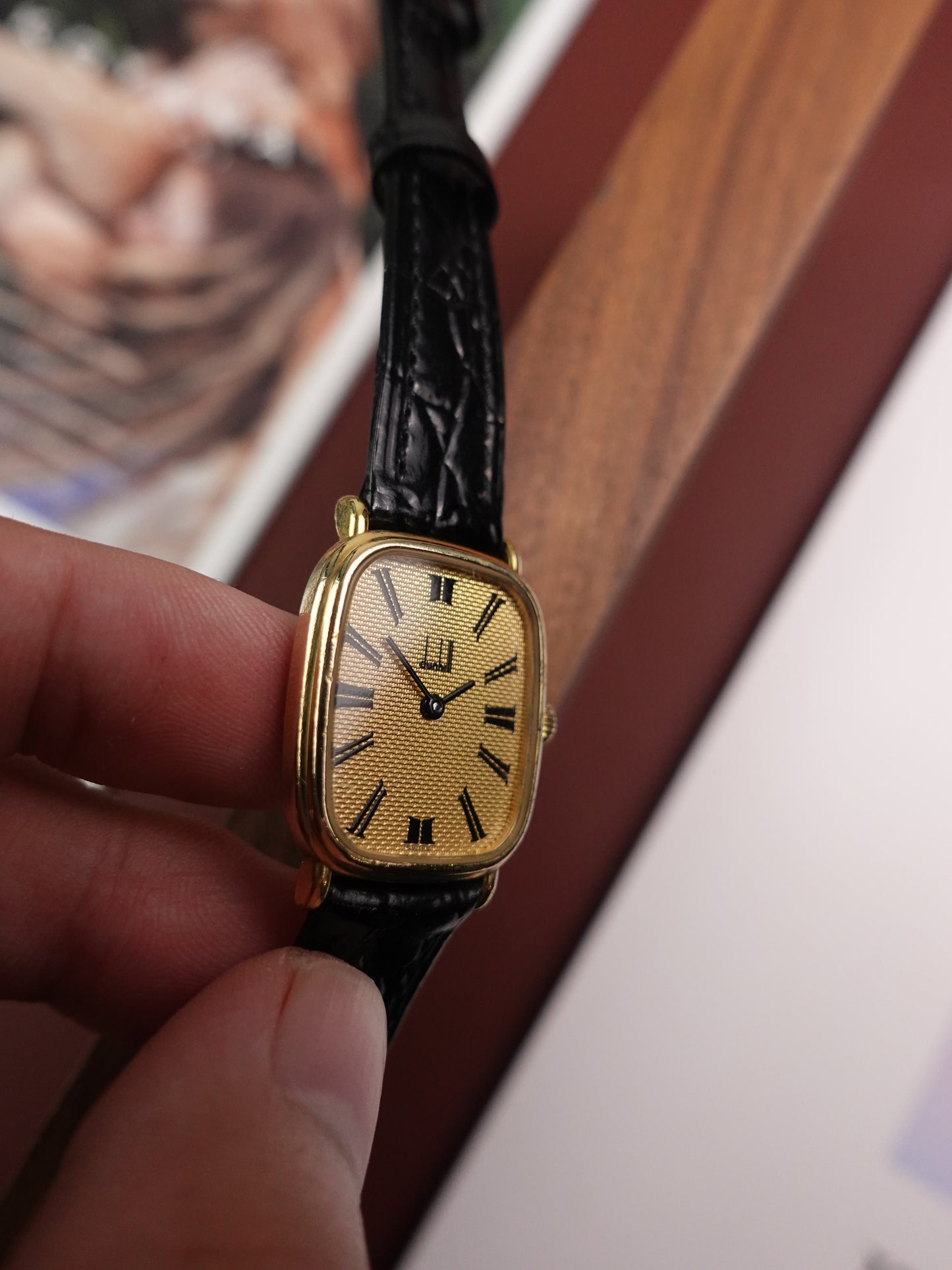 Dunhill Classic Tank Quartz Swiss made