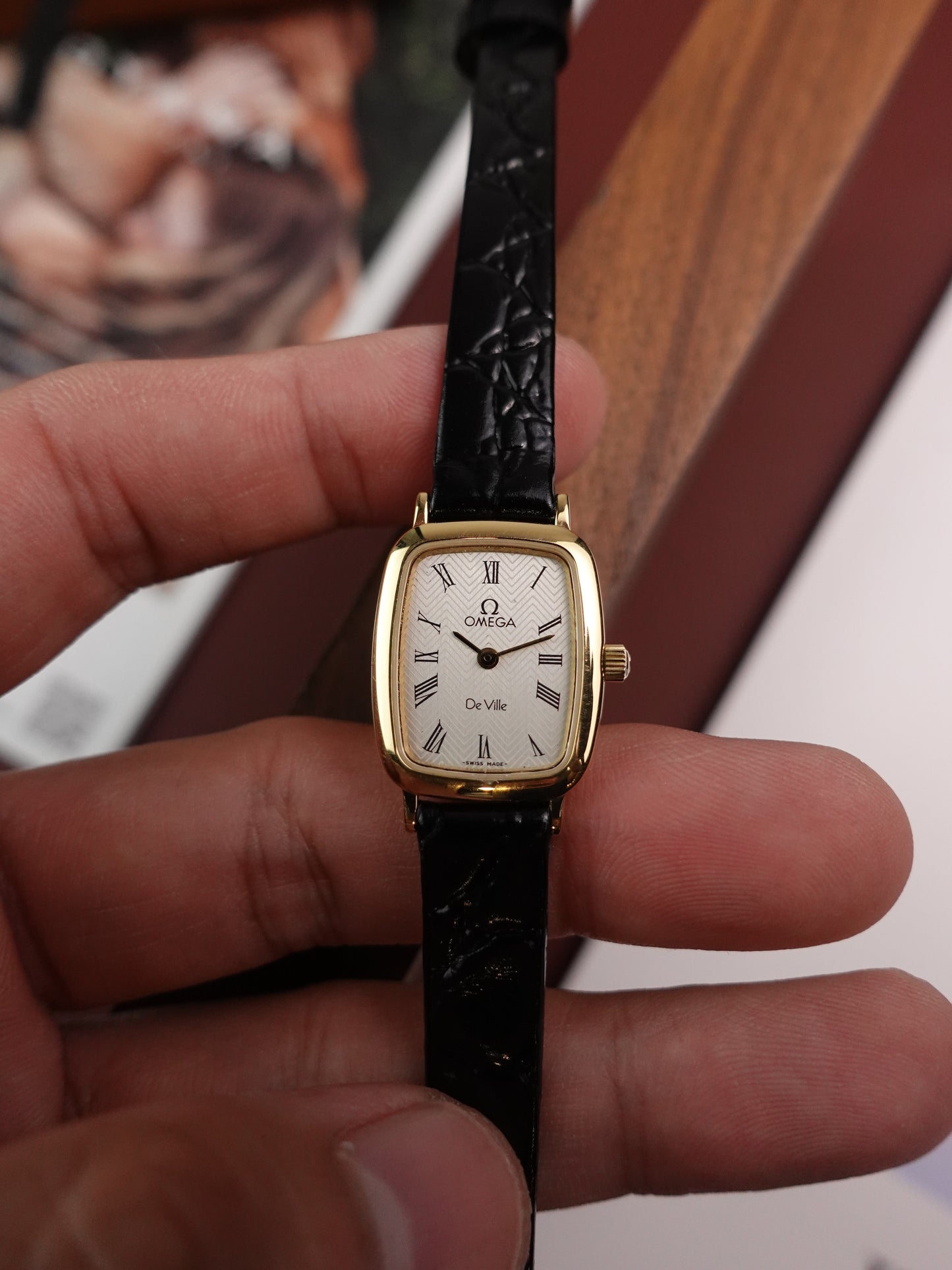 Ladies Omega 'Tonneau' Quartz with stamped zig-zag dial