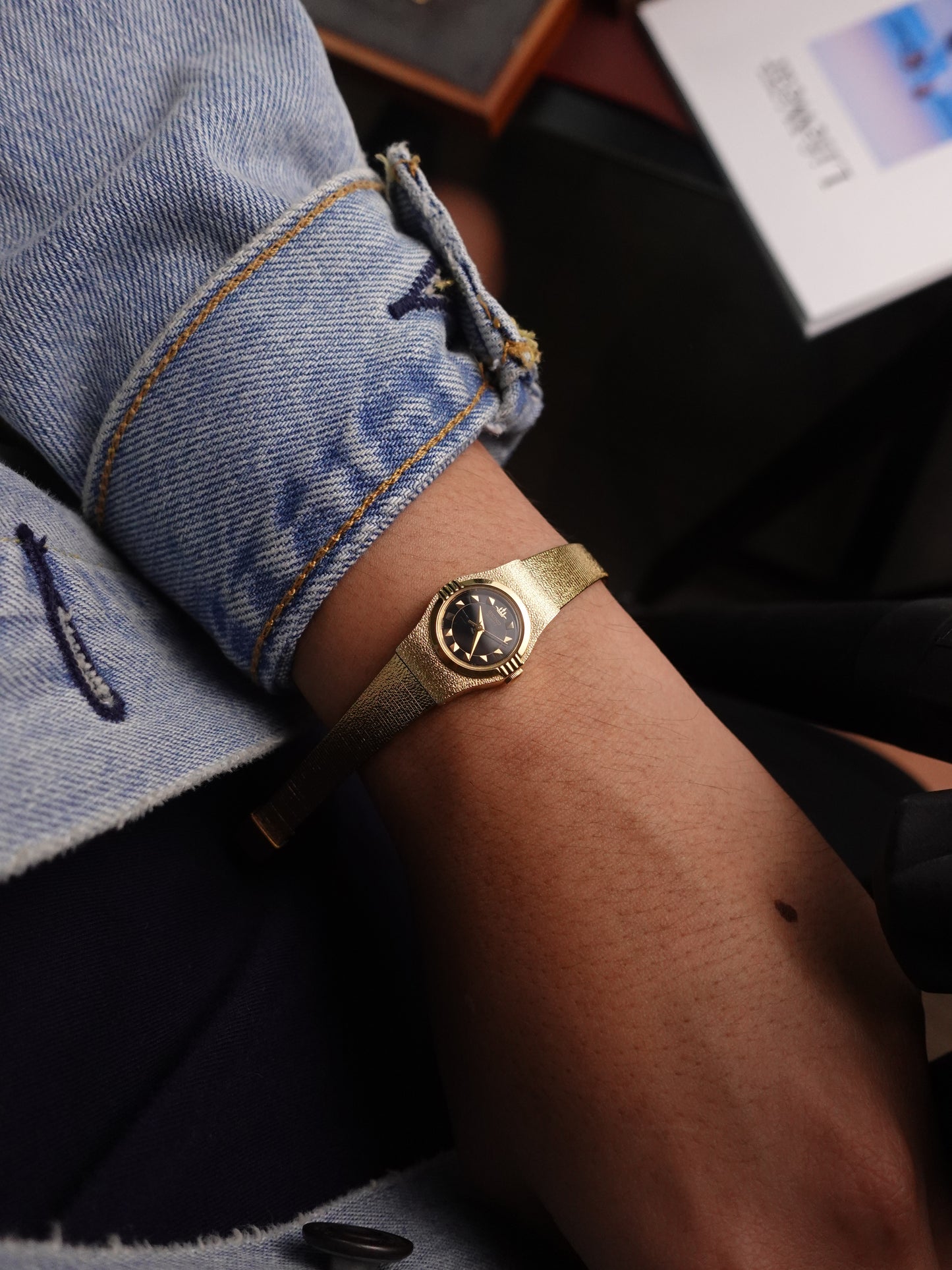 Ladies Seiko Galaxy with hammered case & bracelet