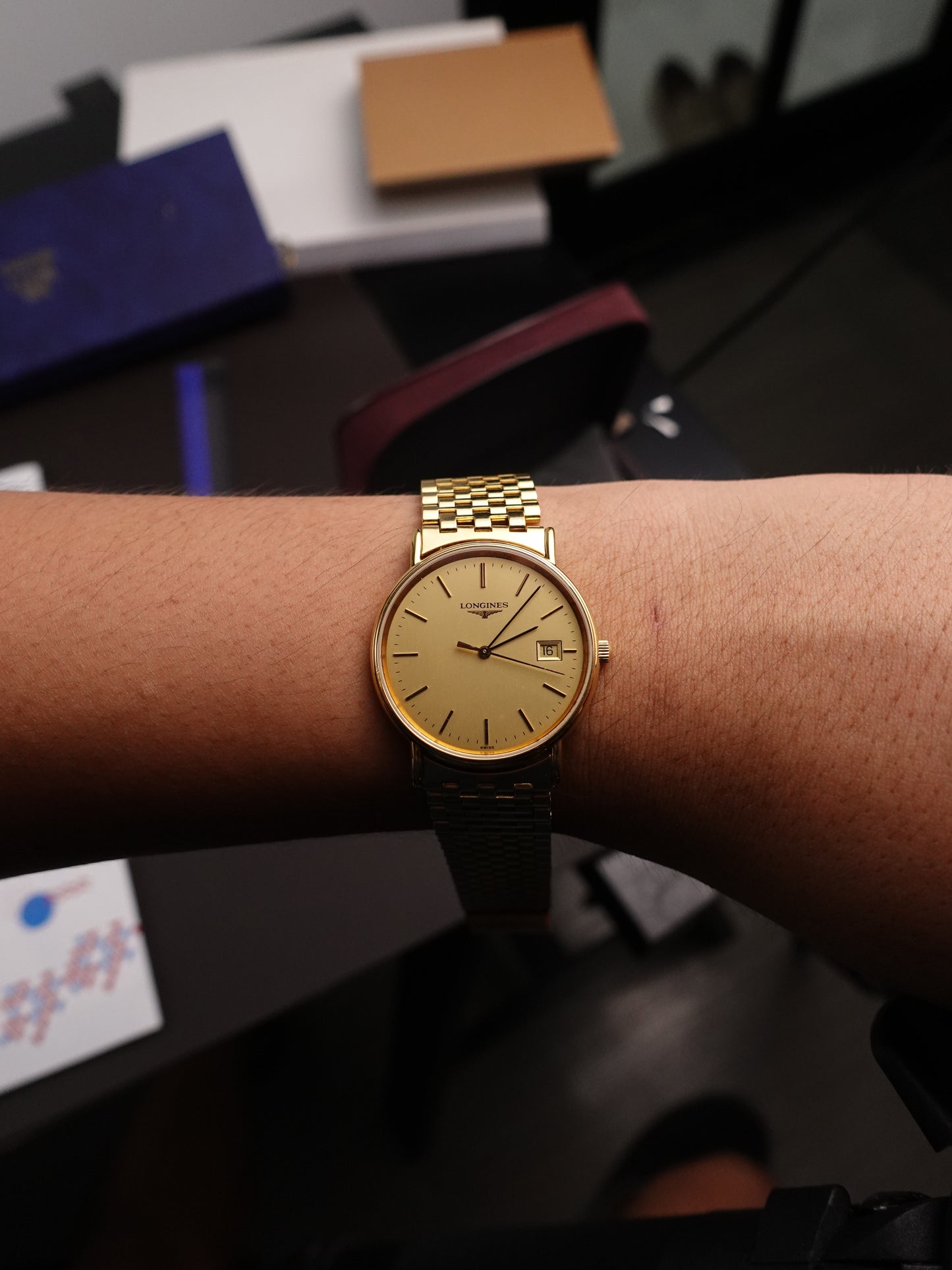 Longines Presence Stamped "Malaysia Airlines" Commemorative Piece Full set with original bracelet