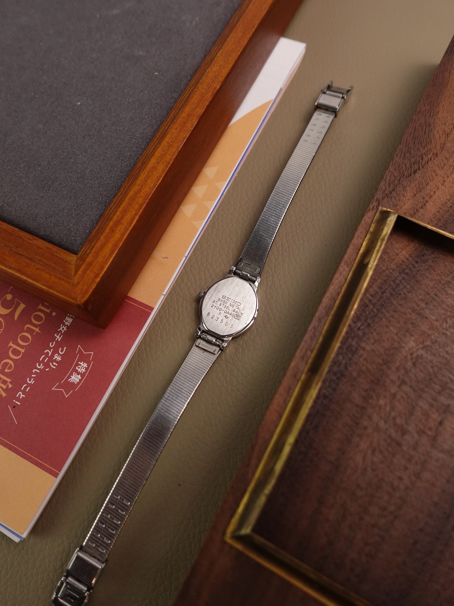 Ladies' Seiko Quartz Cut-to-size Bracelet