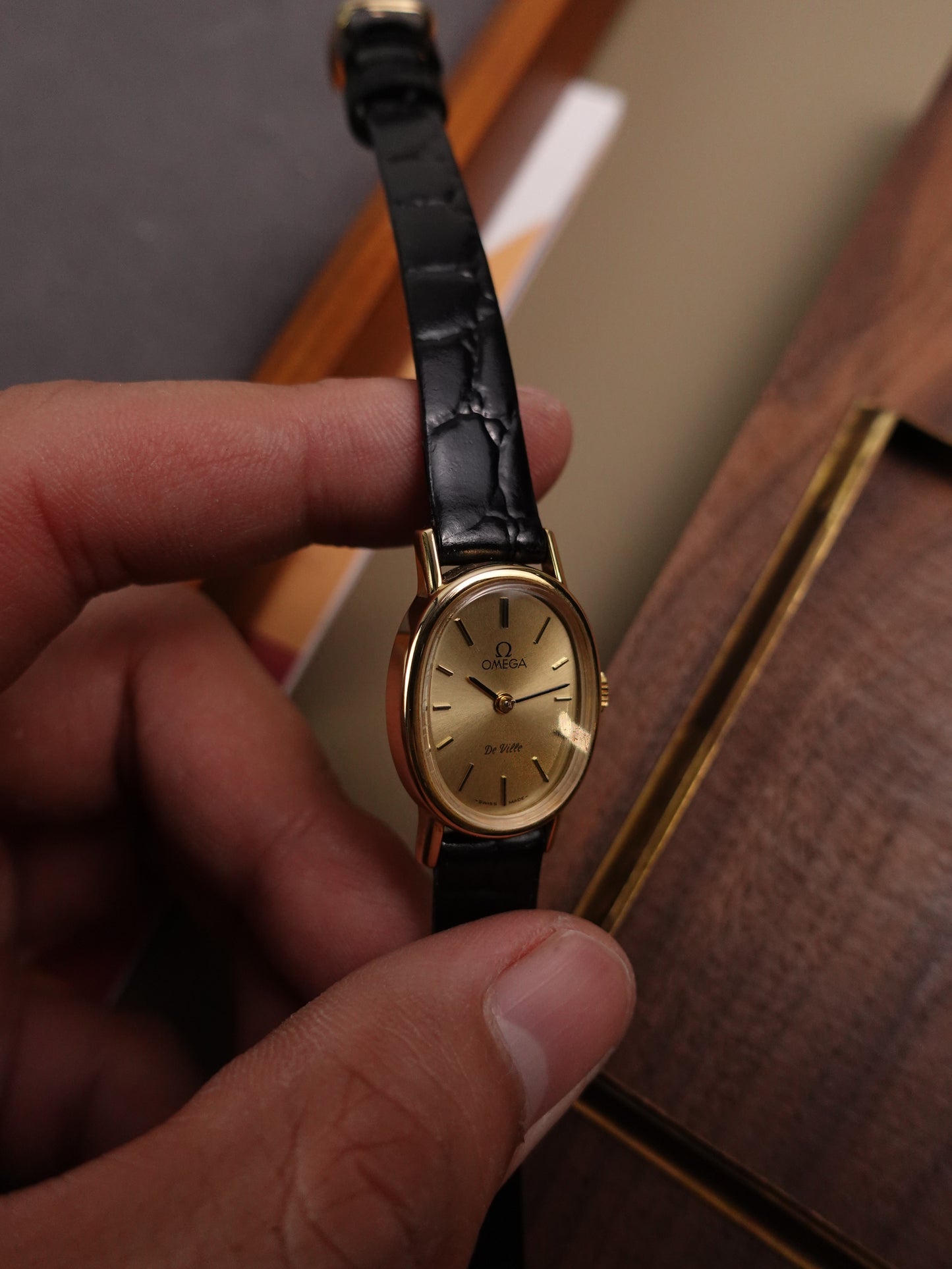 Ladies' Omega De-ville Oval in Manual winding ref 511.0553 Cal.1100