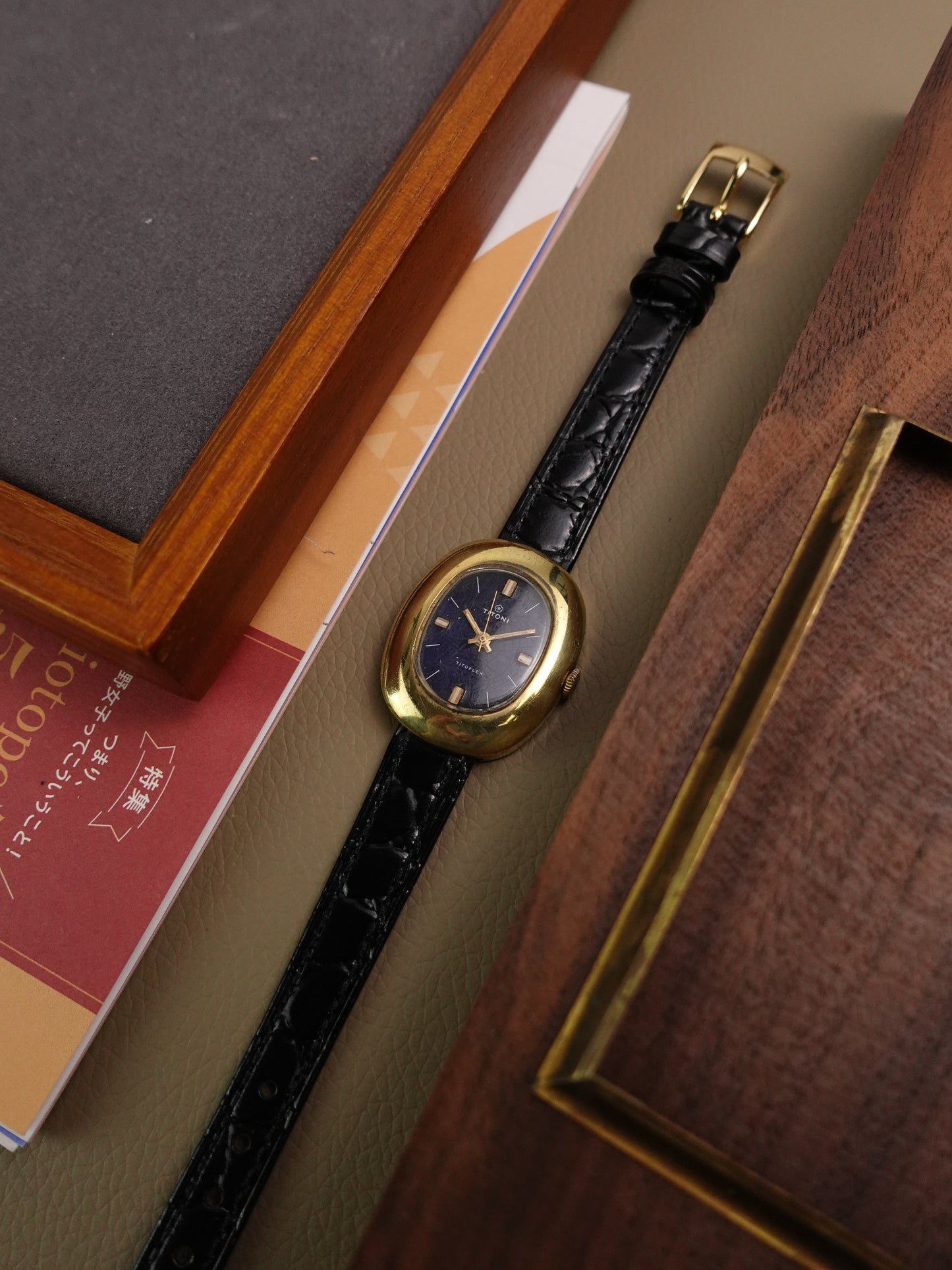 60s Titoni "Pebble" Manual winding swiss made