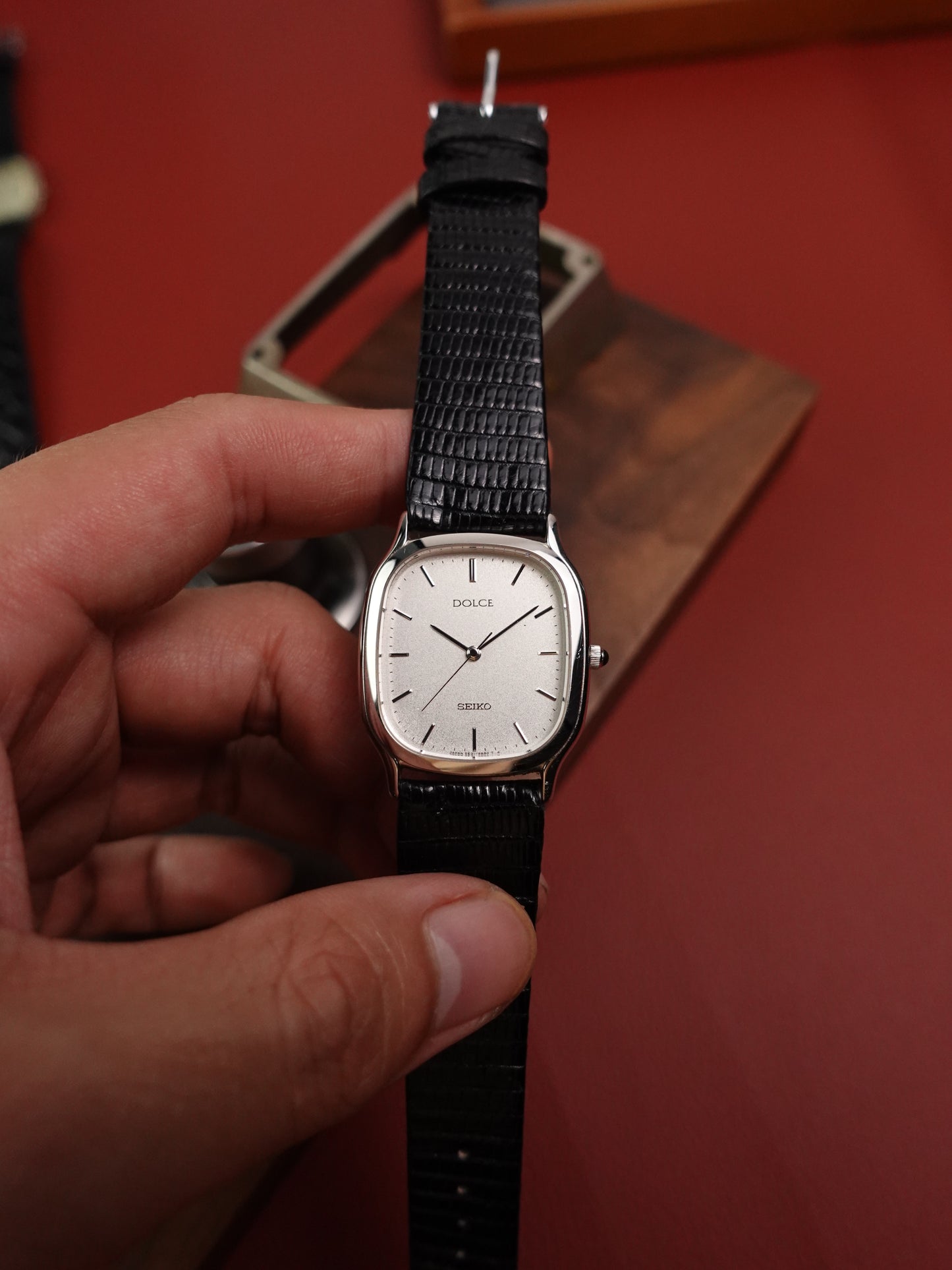 Seiko Dolce “oblong” 5E31-5B40 circa. 1990s