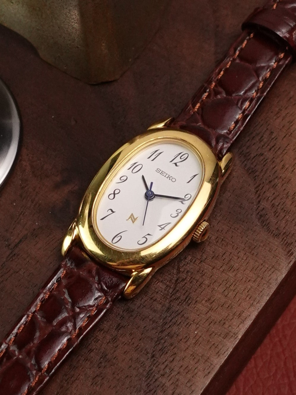 Seiko Ladies "Baignoire" Gold