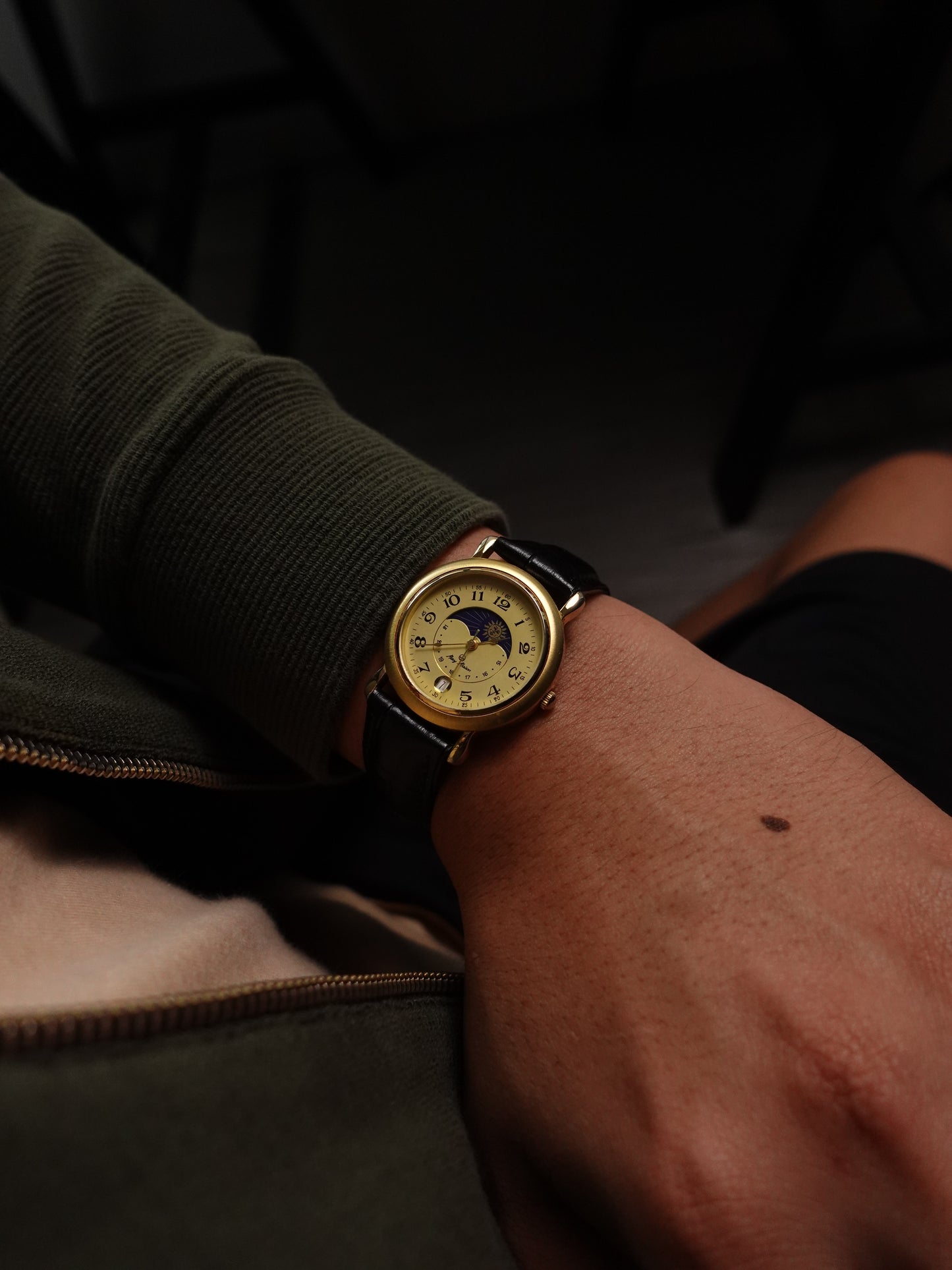 Japanese Quartz Mary Maison Moonphase