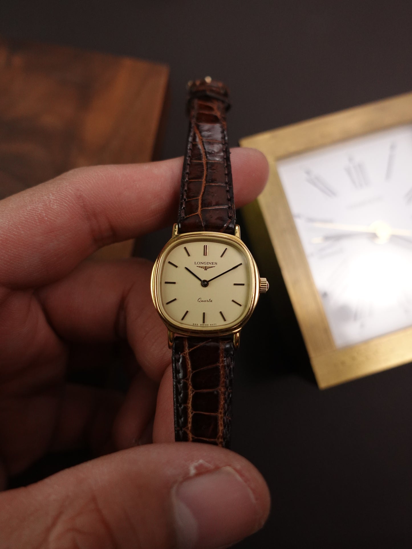 Ladies Longines Cushion Case Quartz CAL.962 quartz (with original certificate)