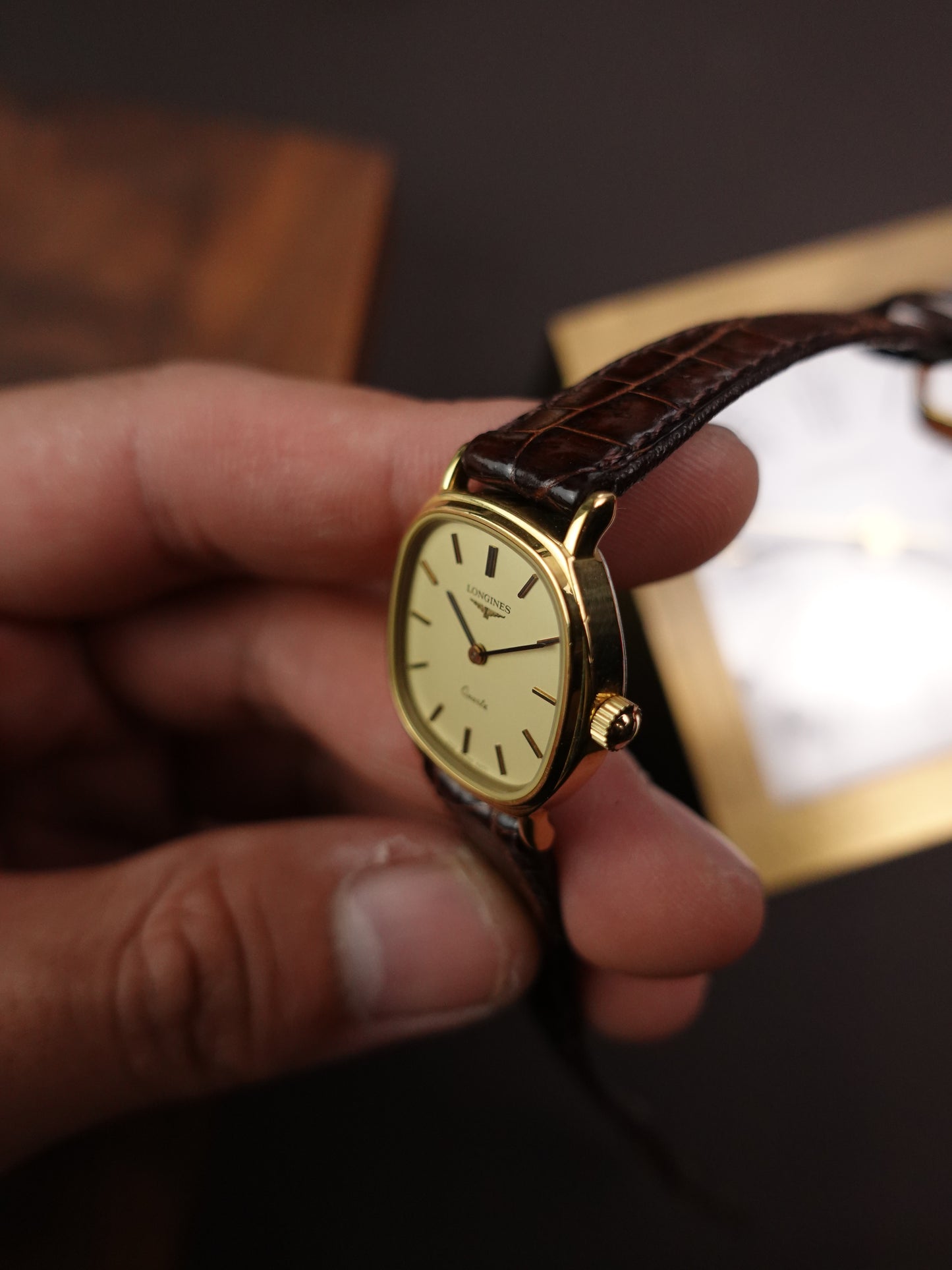 Ladies Longines Cushion Case Quartz CAL.962 quartz (with original certificate)