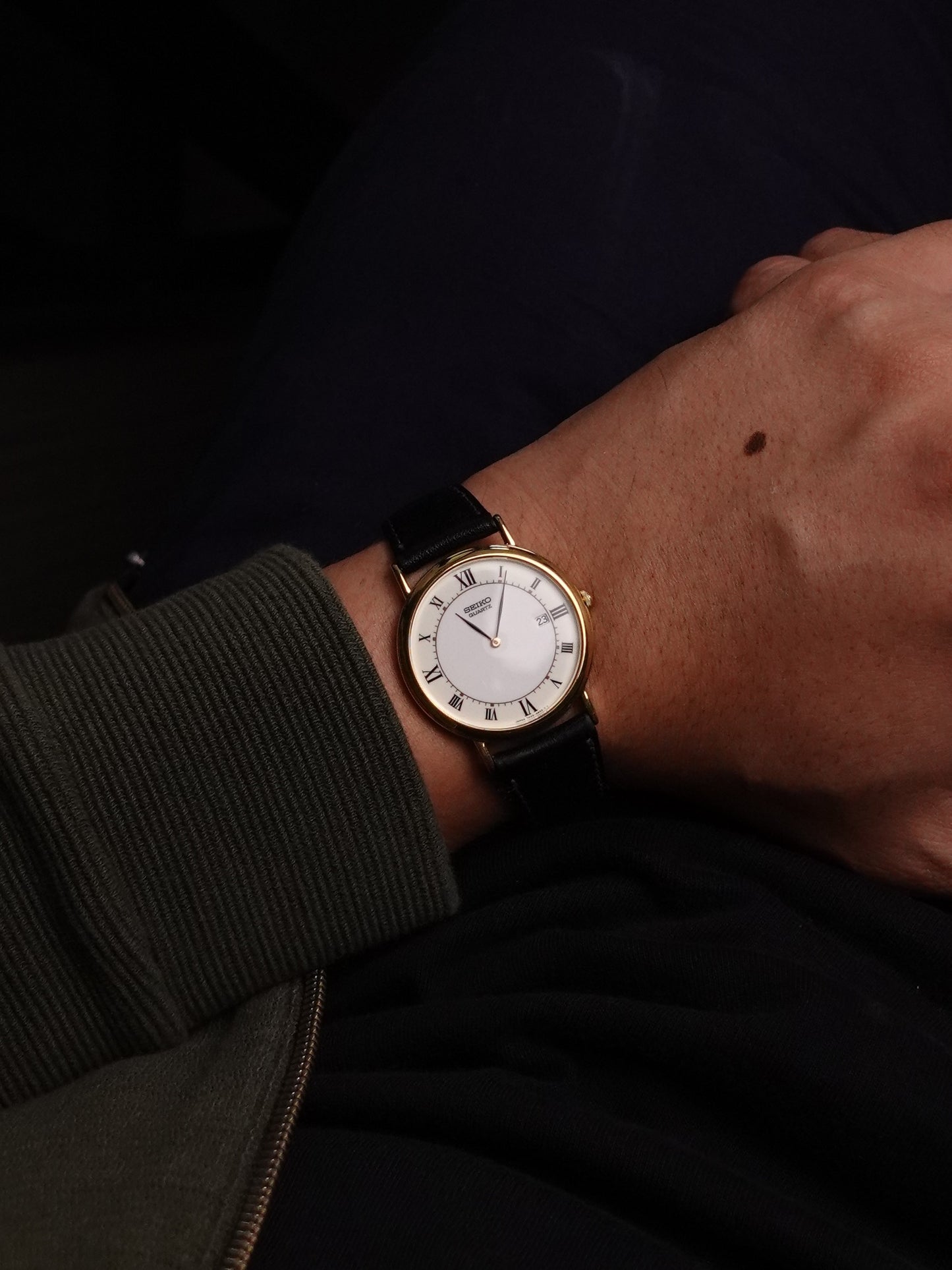 Seiko Quartz Classic Daydate 7N29-8A00 Circa.1990s