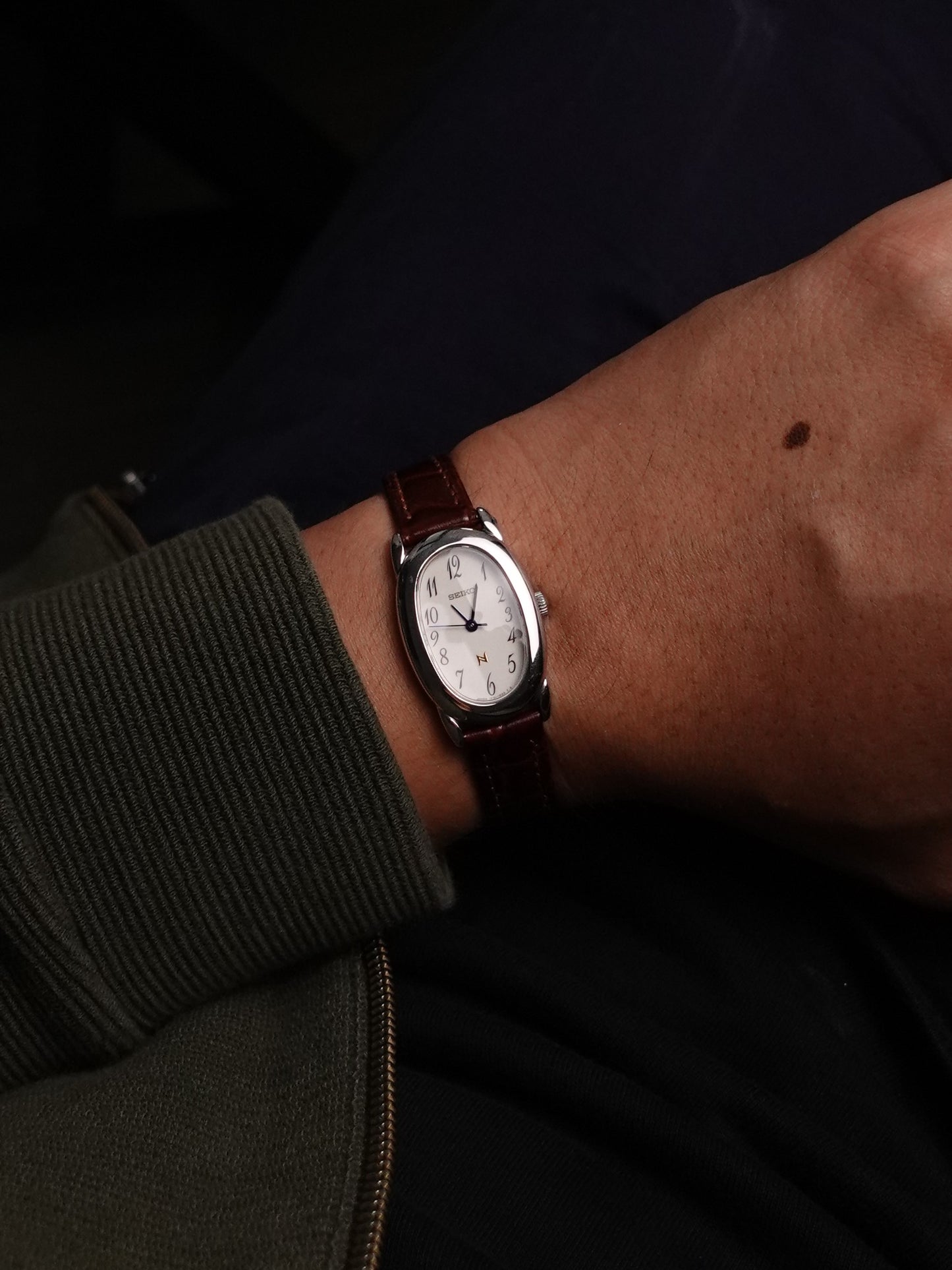 Seiko Ladies "Baignoire" in steel