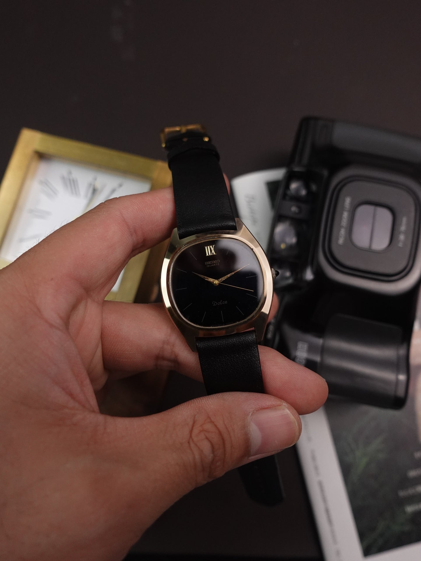 Seiko Dolce C-case Jumbo Circa.1980s 5981-5880