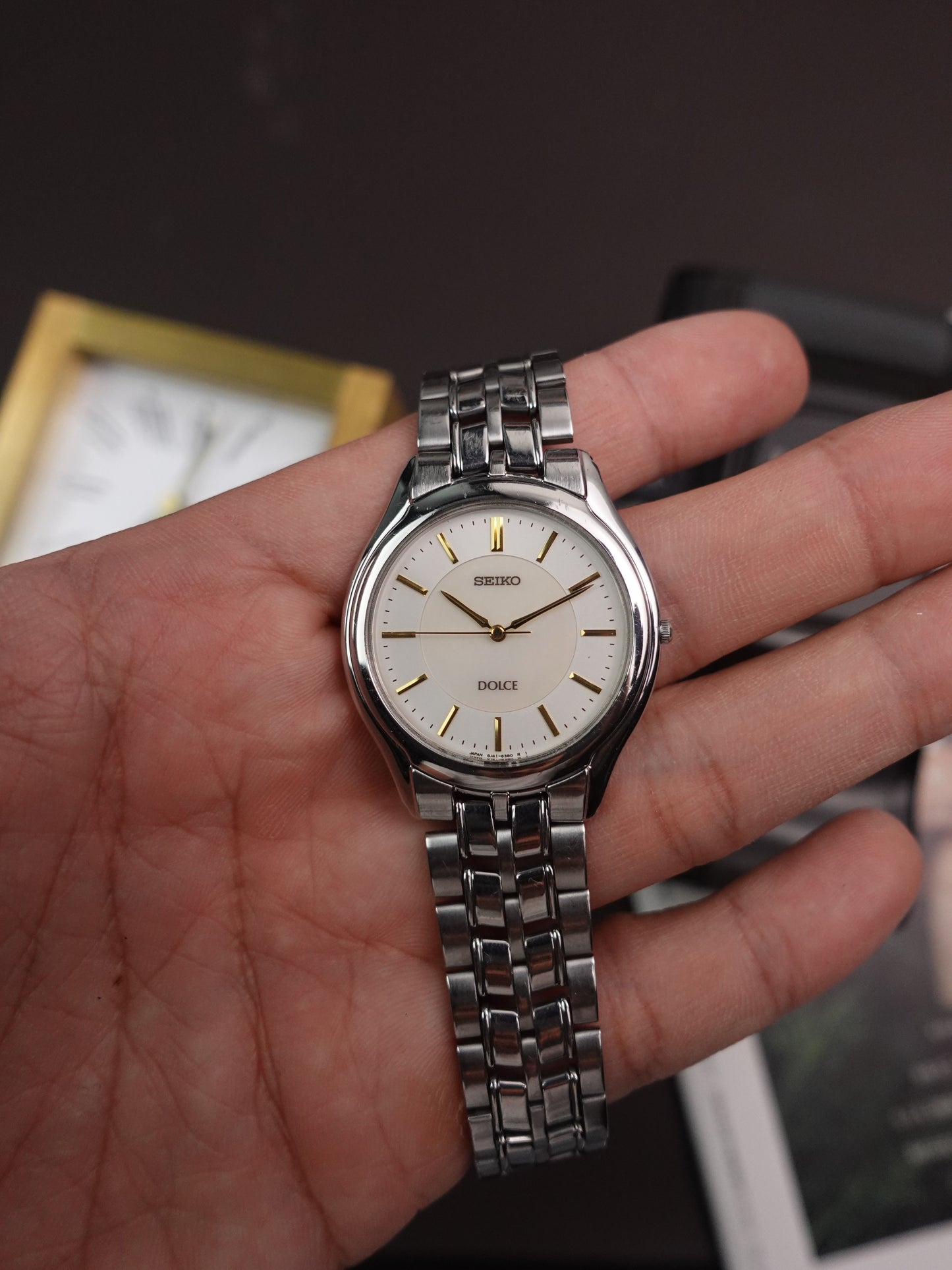 Seiko Dolce Mother of Pearl Dial xMulti-Link bracelet  8J41-6030