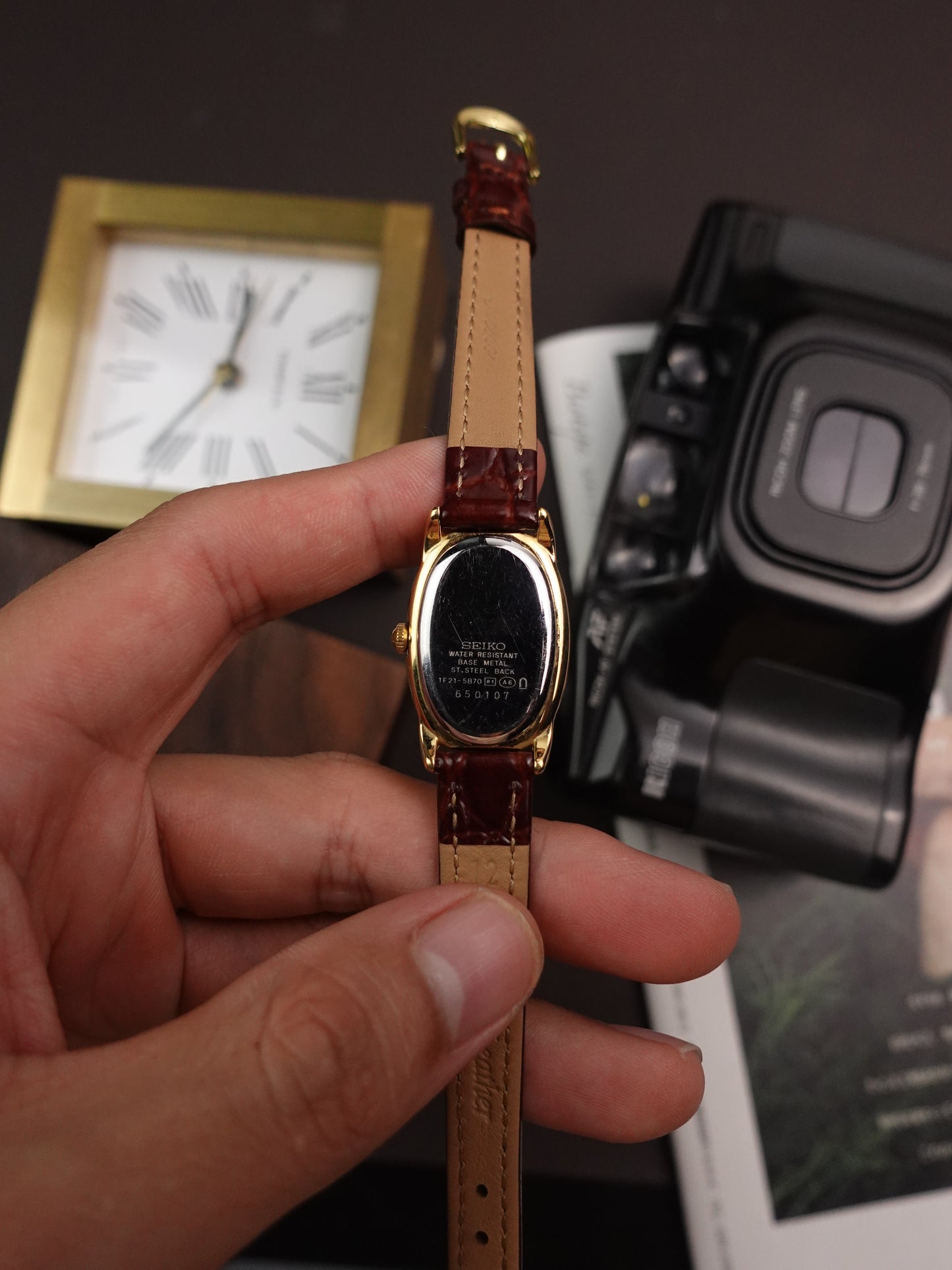 Seiko Ladies "Baignoire" Gold
