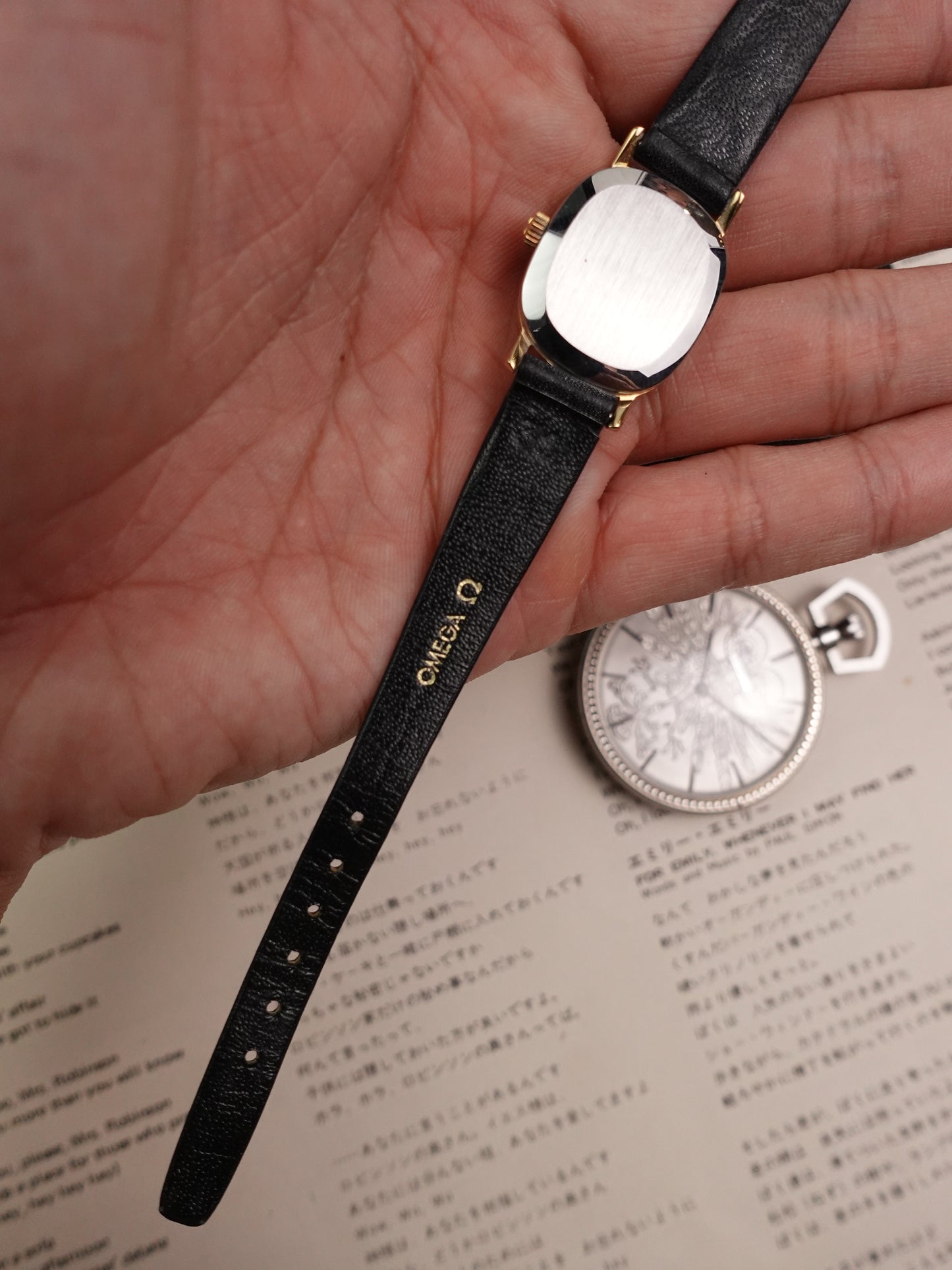 Ladies' Omega De-ville Ellipse Manual winding Cal. 625 Original strap & buckle