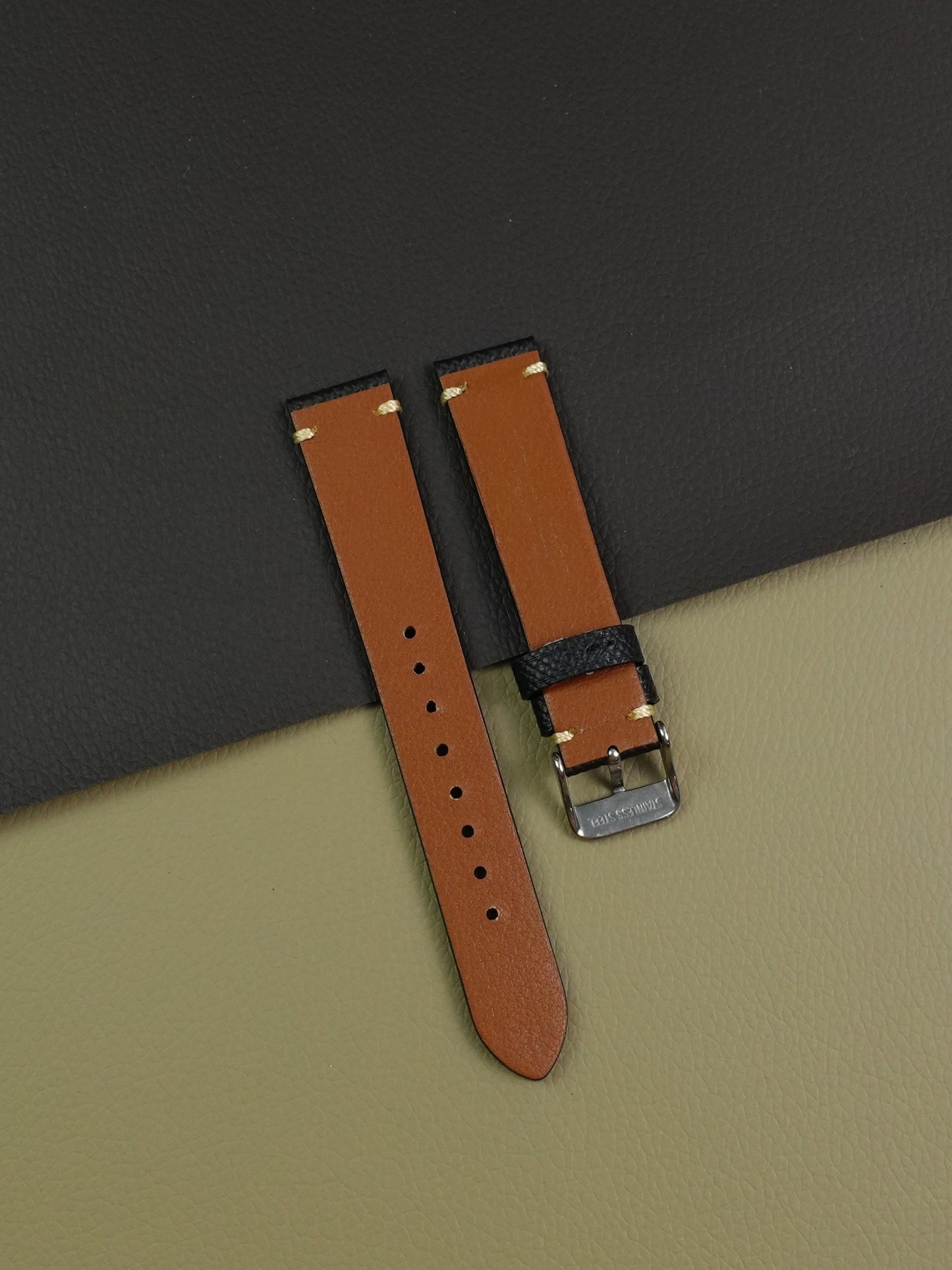Dress Epsom in Black with Corner stitching