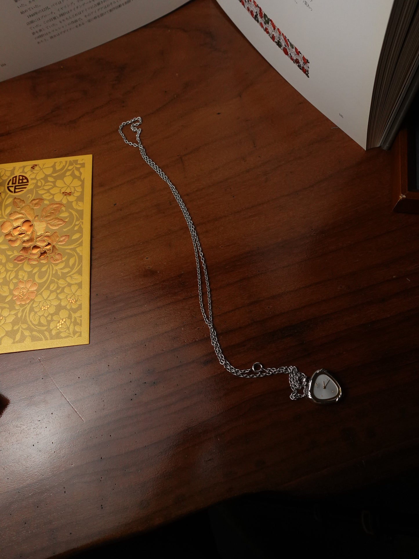 Seiko Pendent Necklace "Charlotte Perriand" 2320-6580 Circa 1981 Quartz