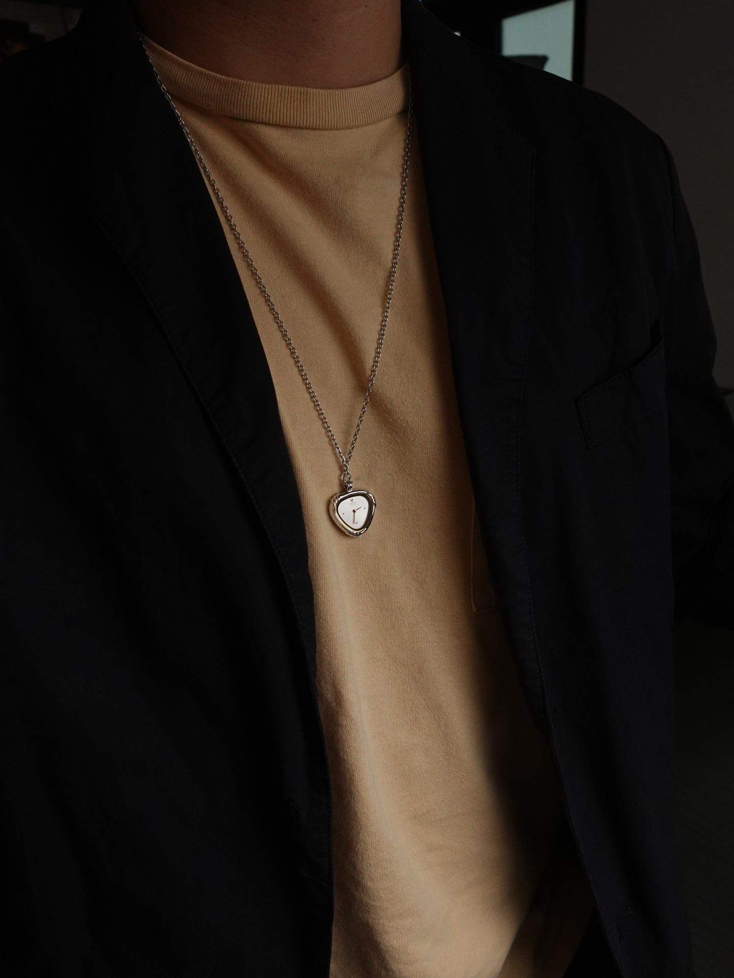 Seiko Pendent Necklace "Charlotte Perriand" 2320-6580 Circa 1981 Quartz