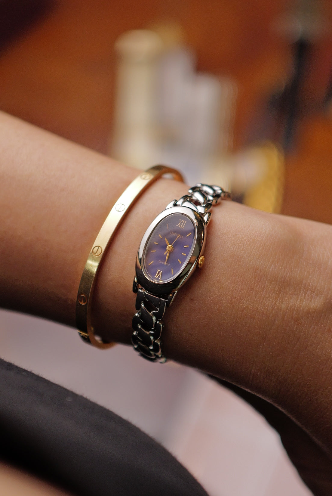 Seiko lucent "Baignoire" in Sunburst Navy Dial Circa.1995